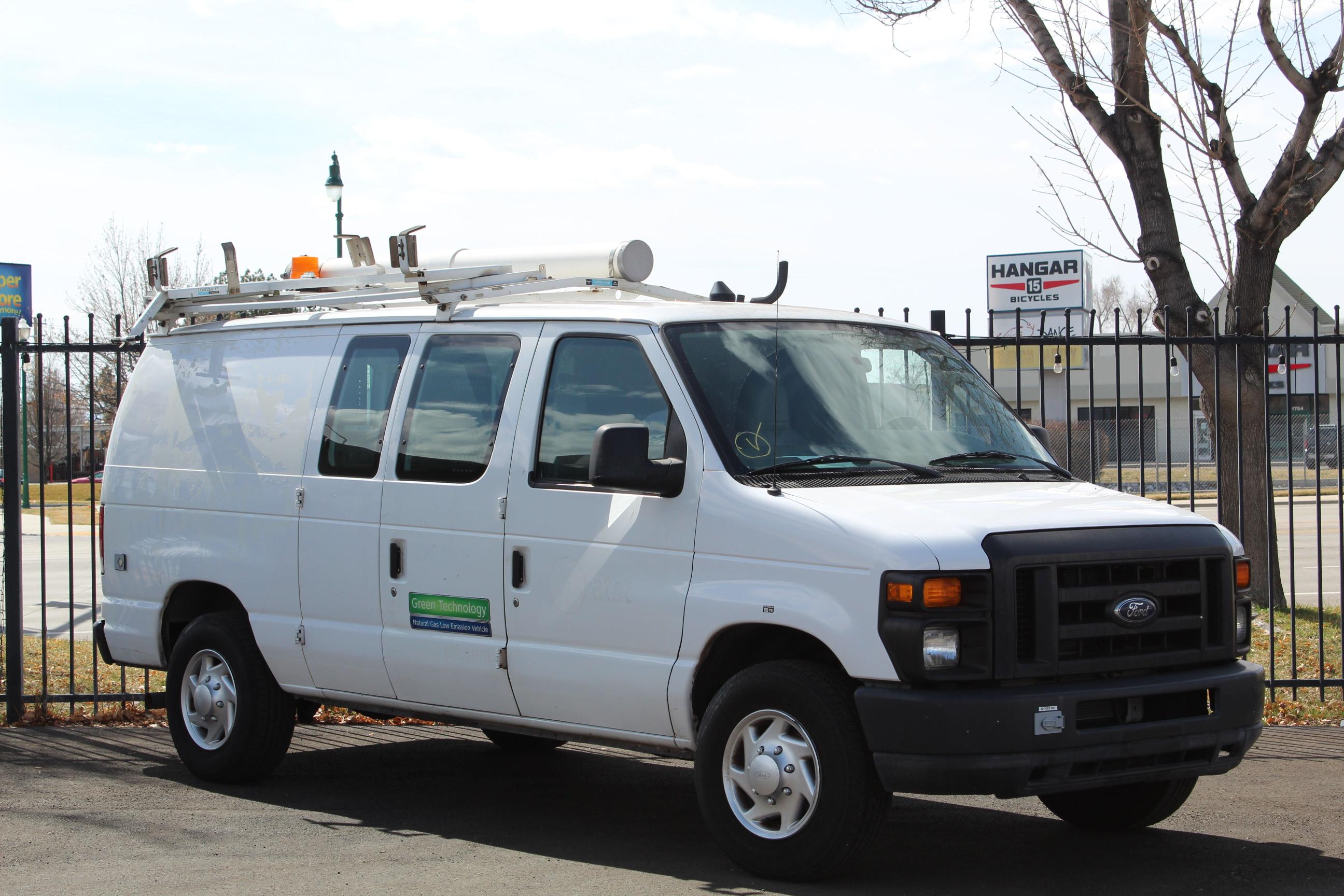 FORD ECONOLINE 2010 1ftne2el3ada47507