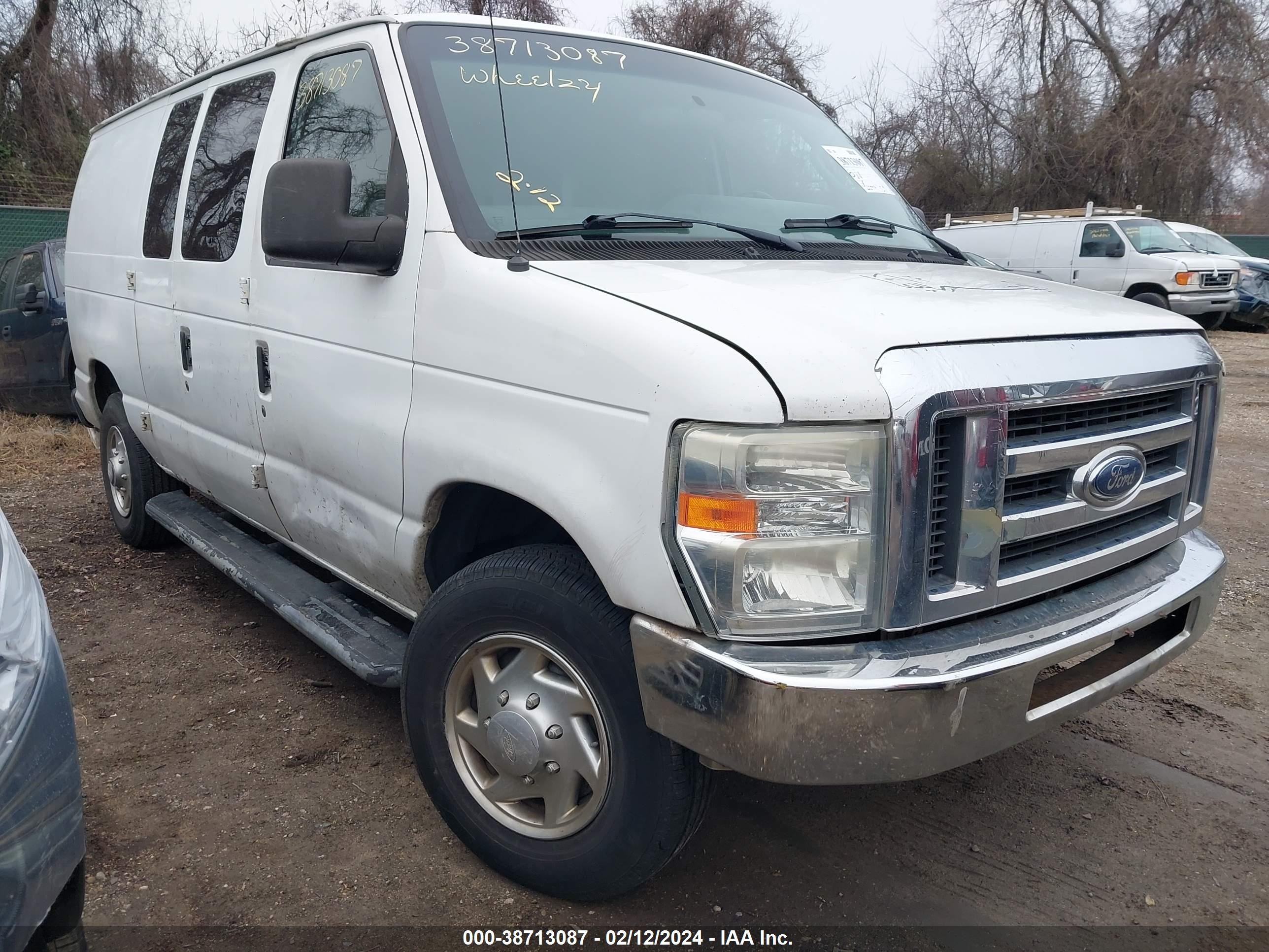 FORD ECONOLINE 2010 1ftne2ew1ada36659