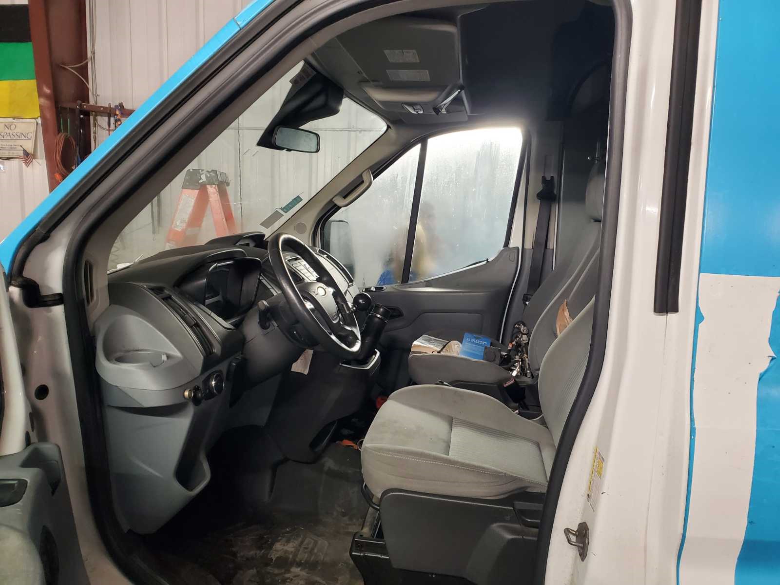 FORD TRANSIT 2015 1ftnr2cg1fka02062