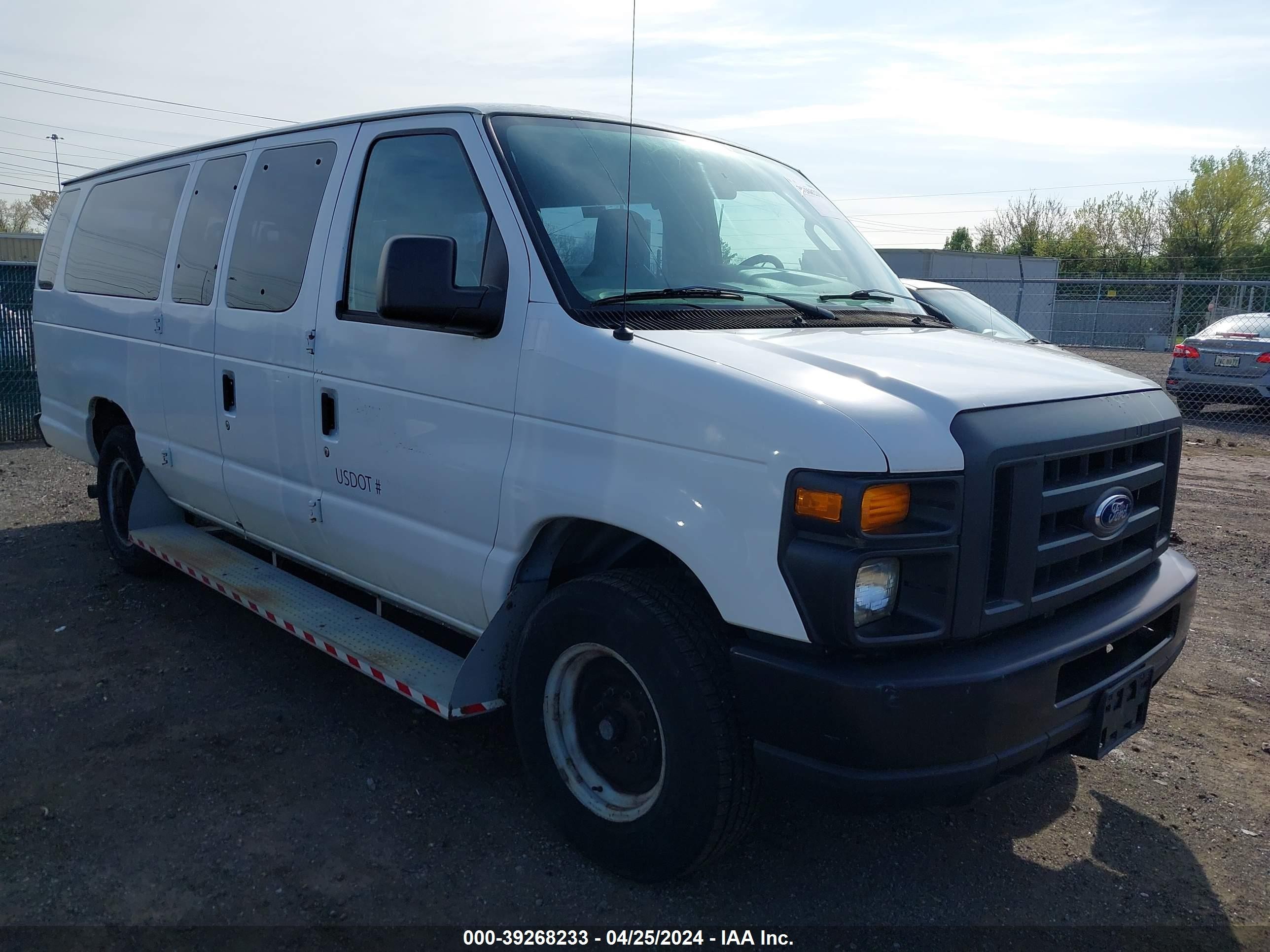 FORD ECONOLINE 2009 1ftns24l29da46094