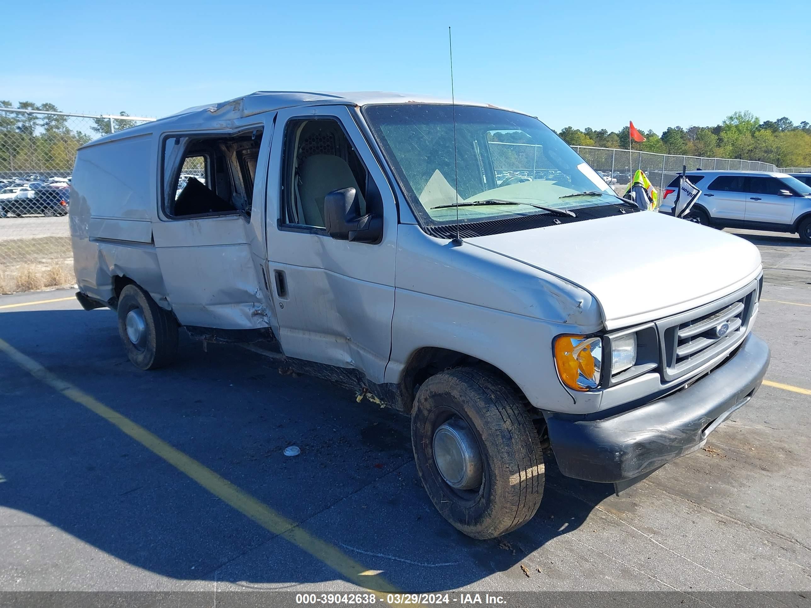 FORD ECONOLINE 2006 1ftns24l66db01061