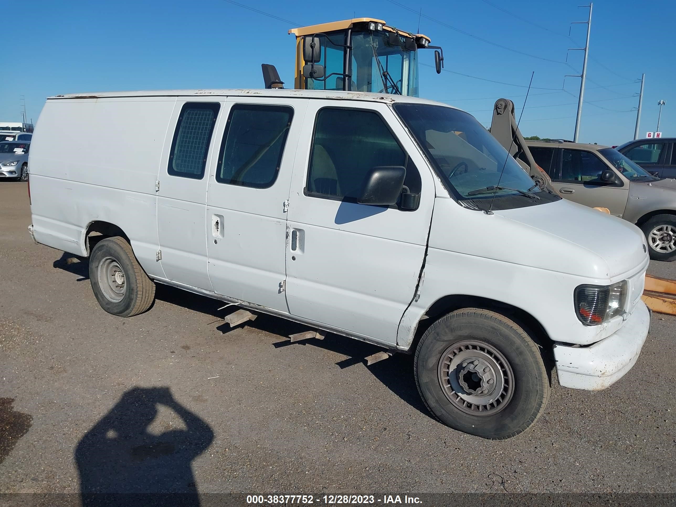 FORD ECONOLINE 2000 1ftns24l7yhb13117