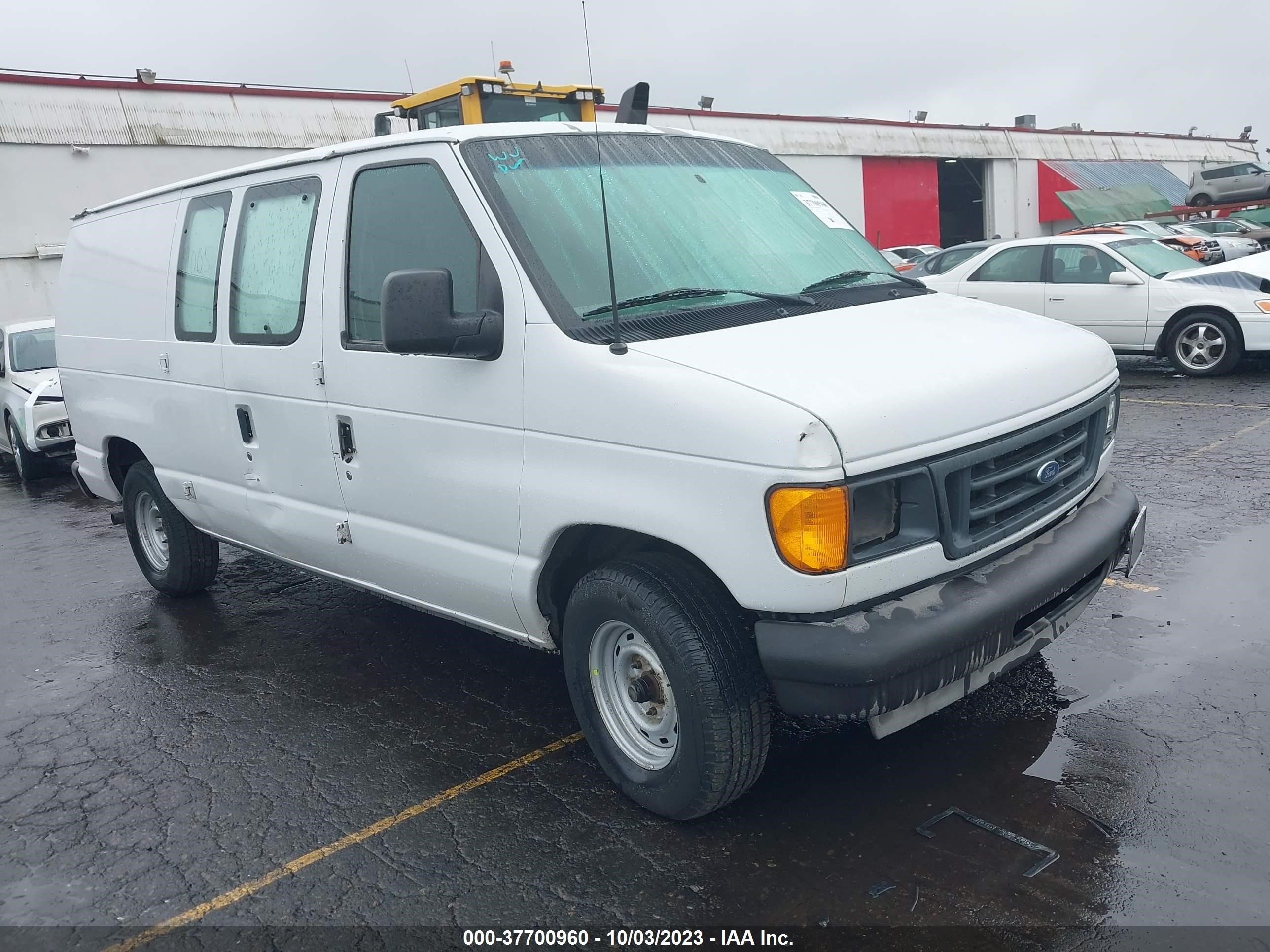 FORD ECONOLINE 2003 1ftre14213ha39793