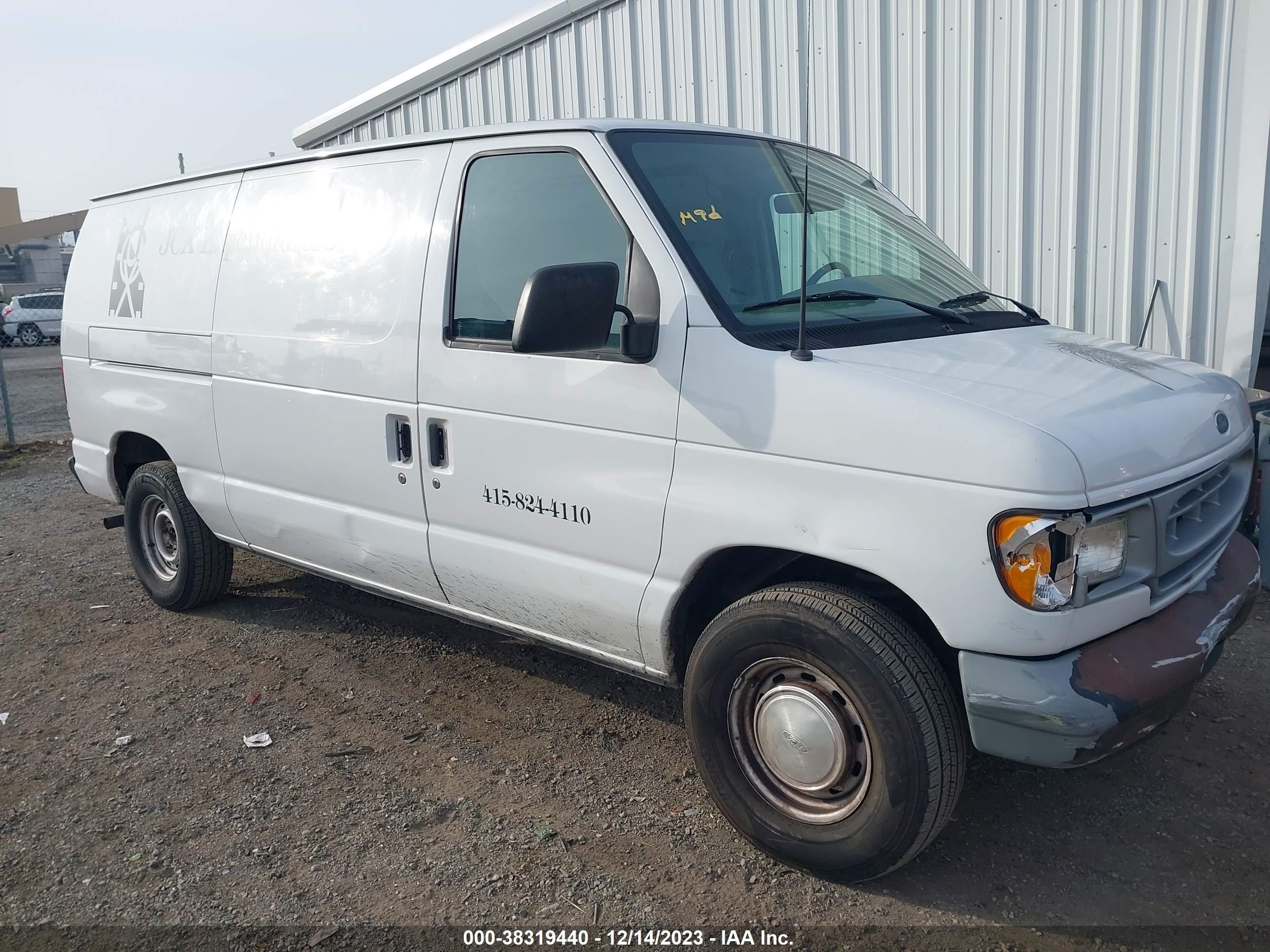 FORD ECONOLINE 2000 1ftre1422yhb56371