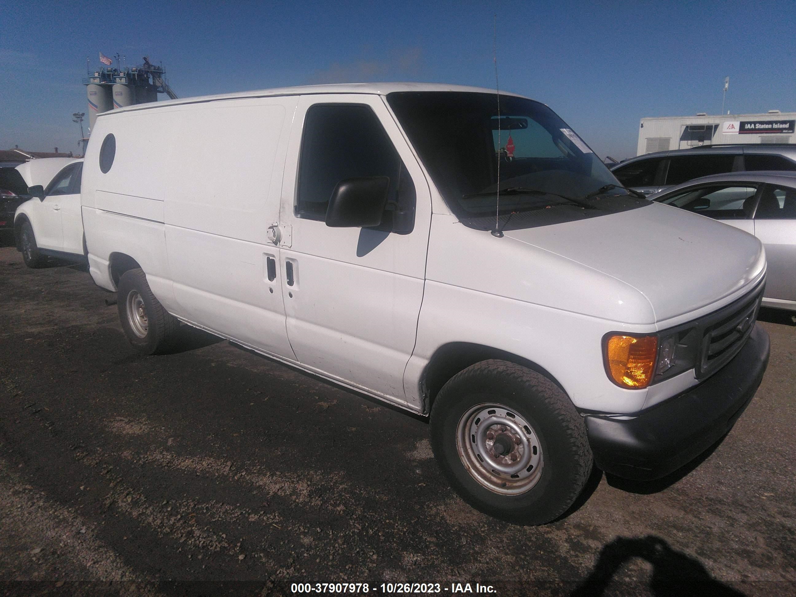 FORD ECONOLINE 2003 1ftre14w53hb29998