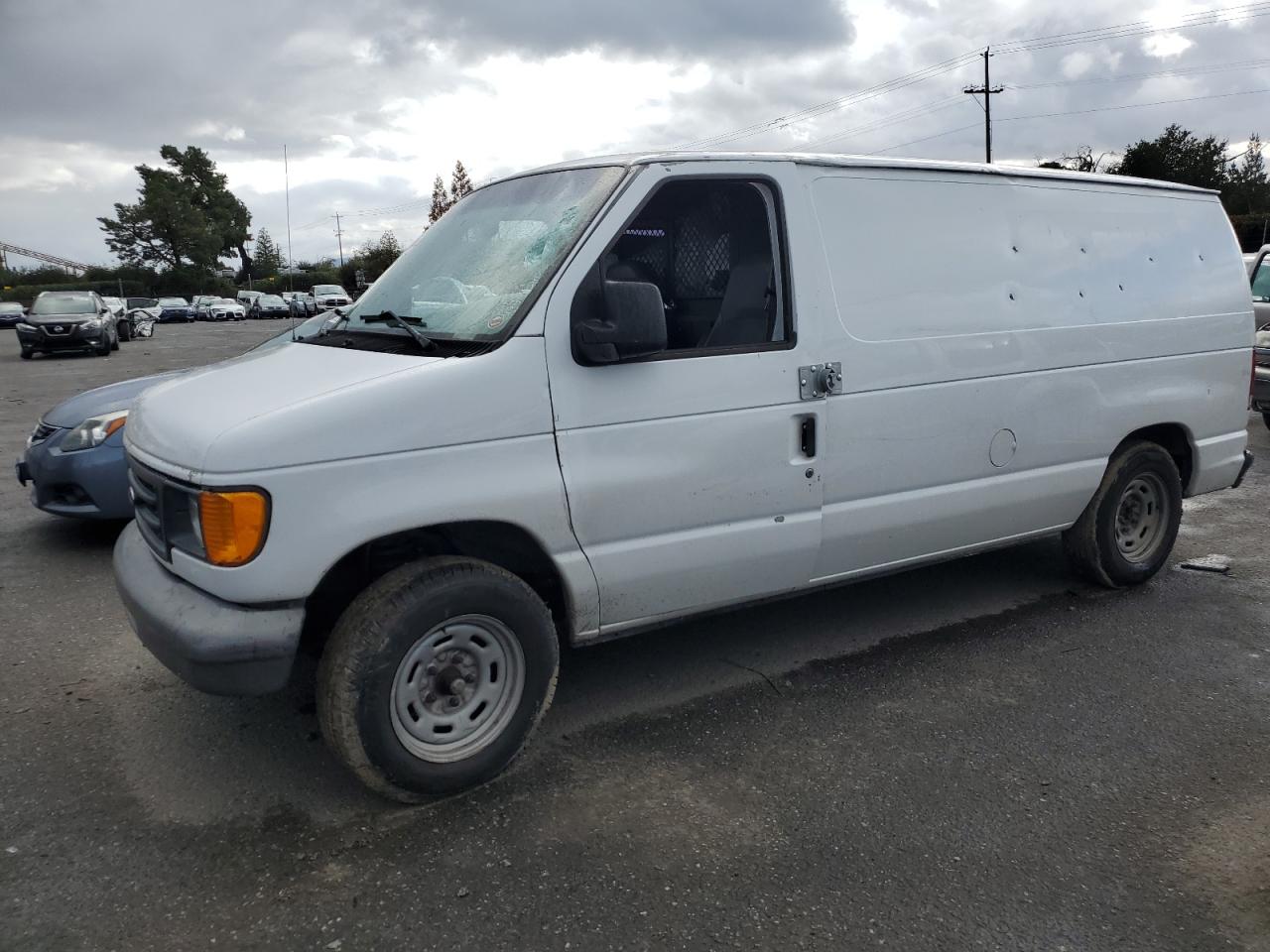 FORD ECONOLINE 2004 1ftre14w54ha44192