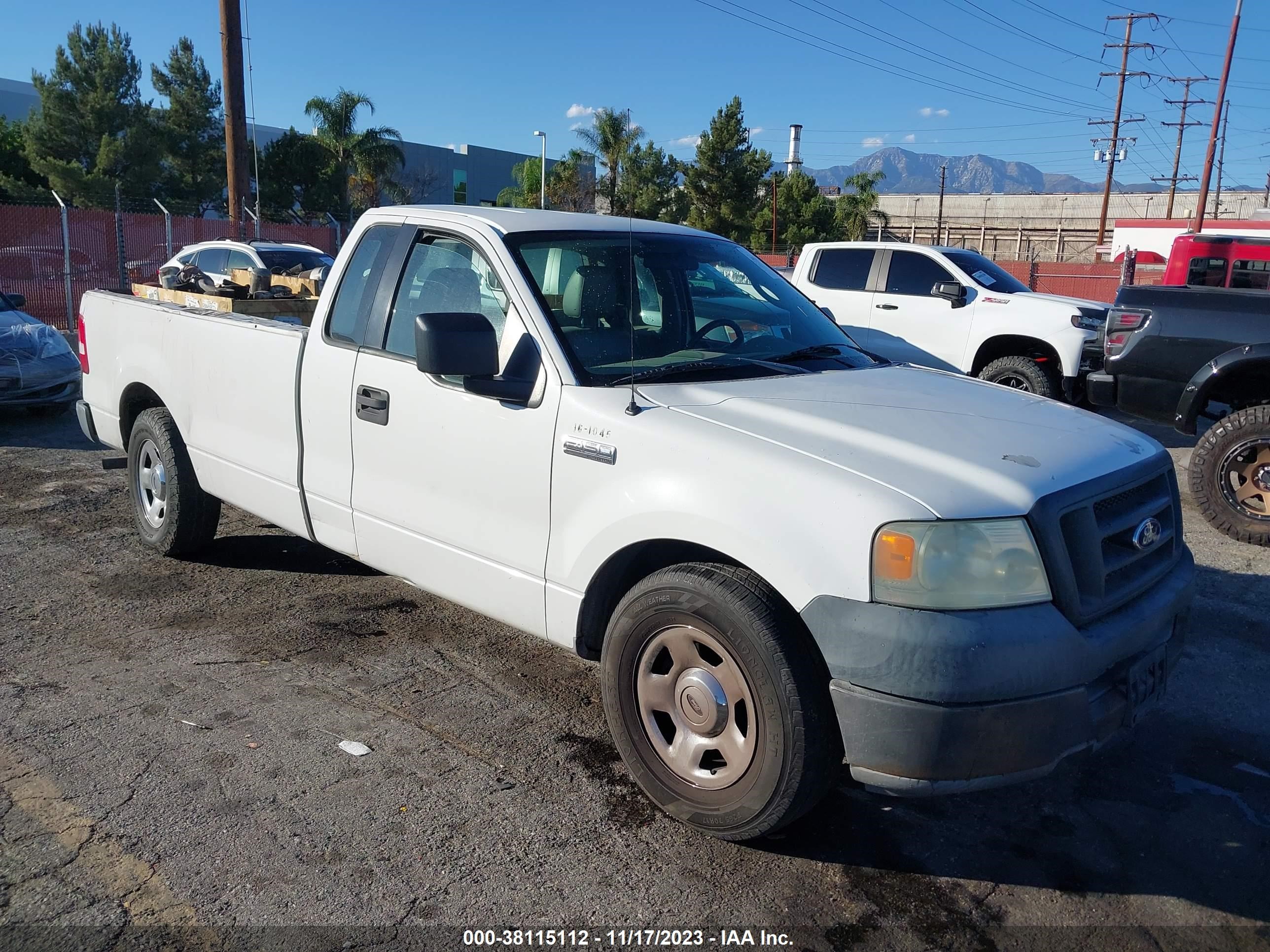 FORD F-150 2005 1ftrf12w95na21632