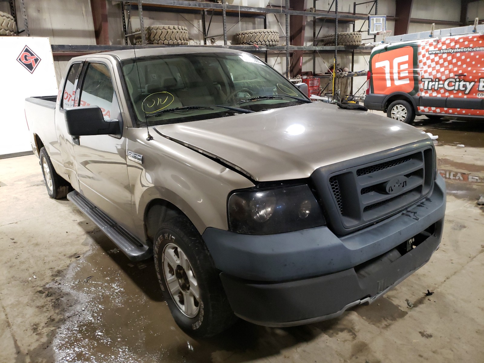 FORD F150 2004 1ftrx12w94nc40179