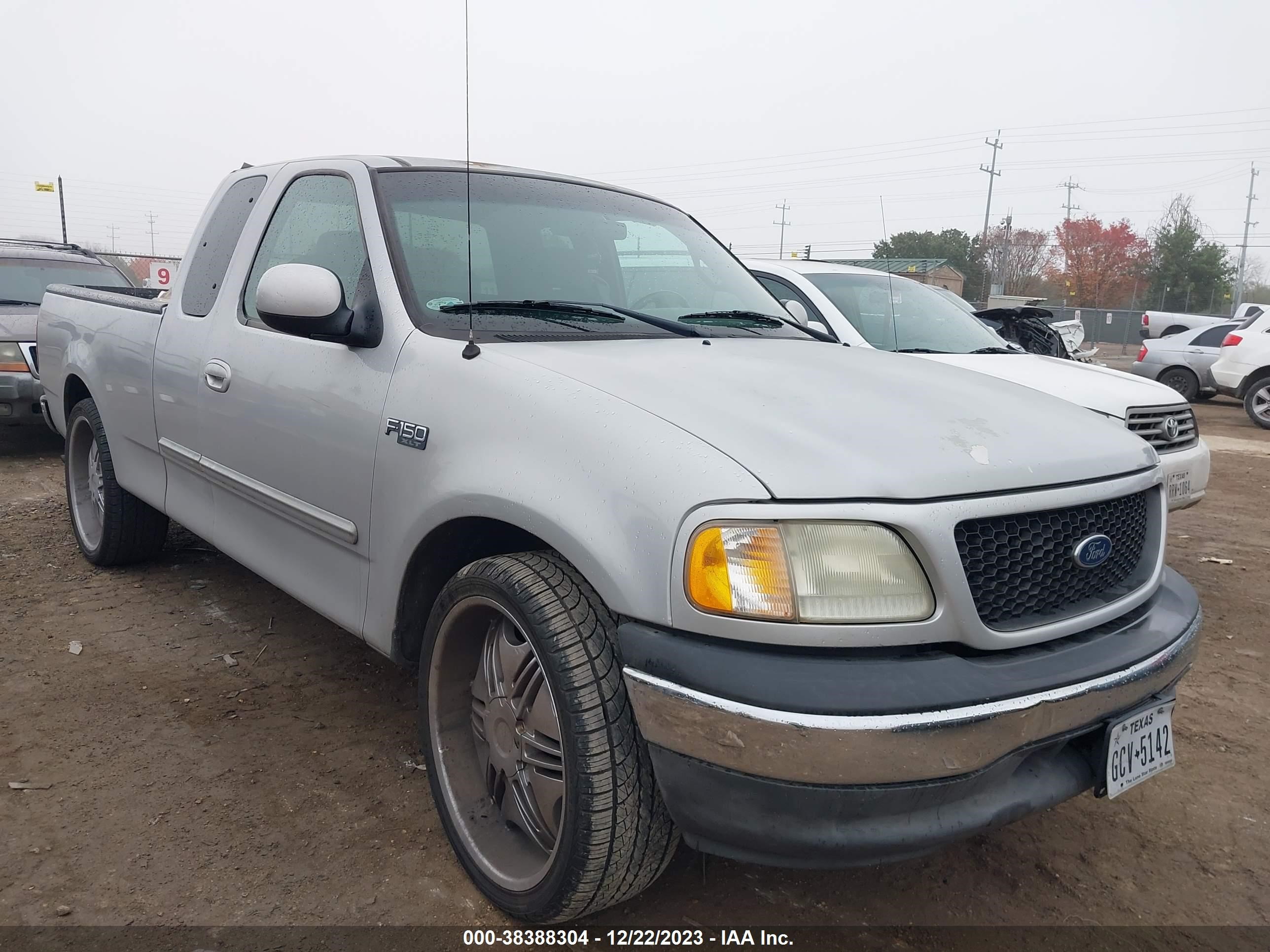 FORD F-150 2002 1ftrx17242na04302