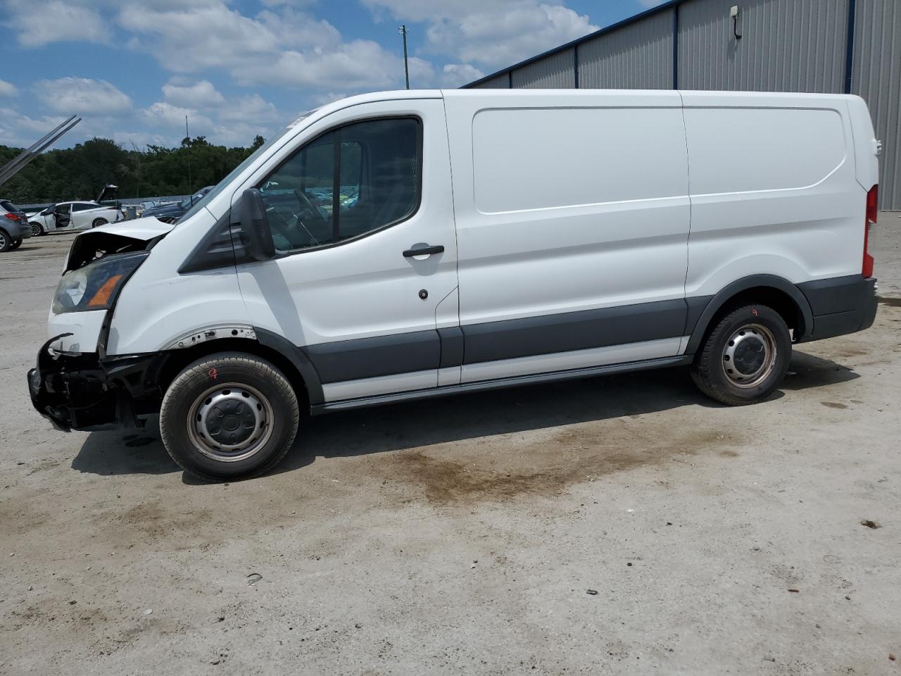 FORD TRANSIT 2017 1ftye1ym6hka56915