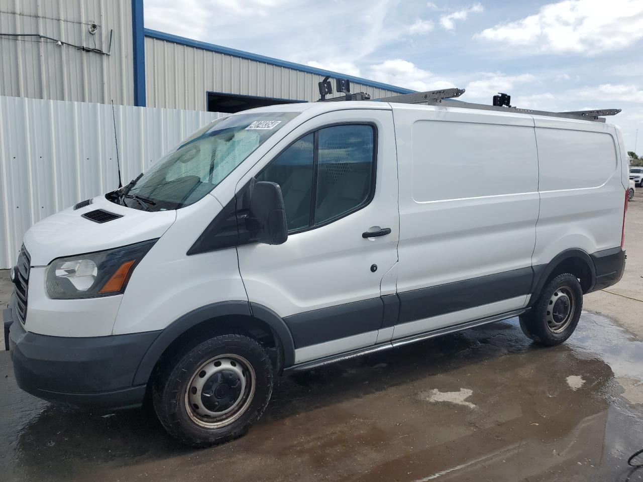 FORD TRANSIT 2017 1ftyr1zm8hka55185