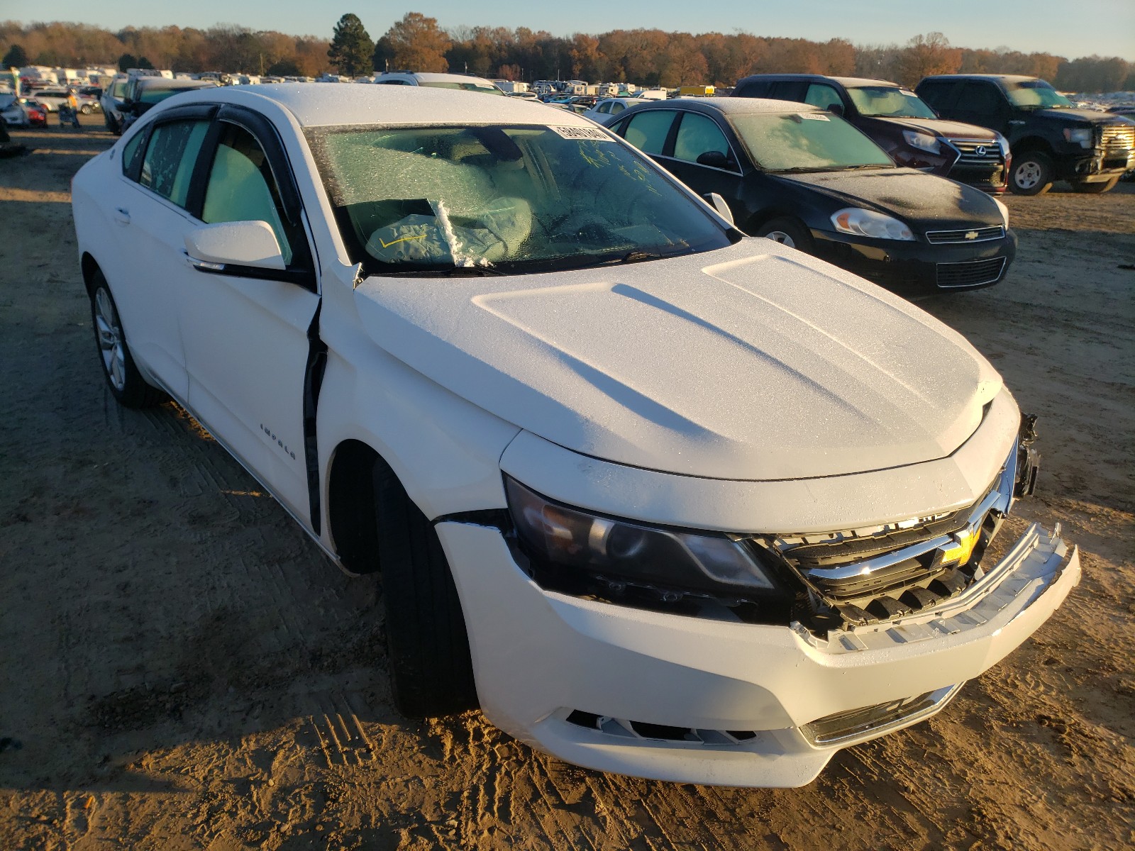 CHEVROLET IMPALA LT 2017 1g1105s39hu166250