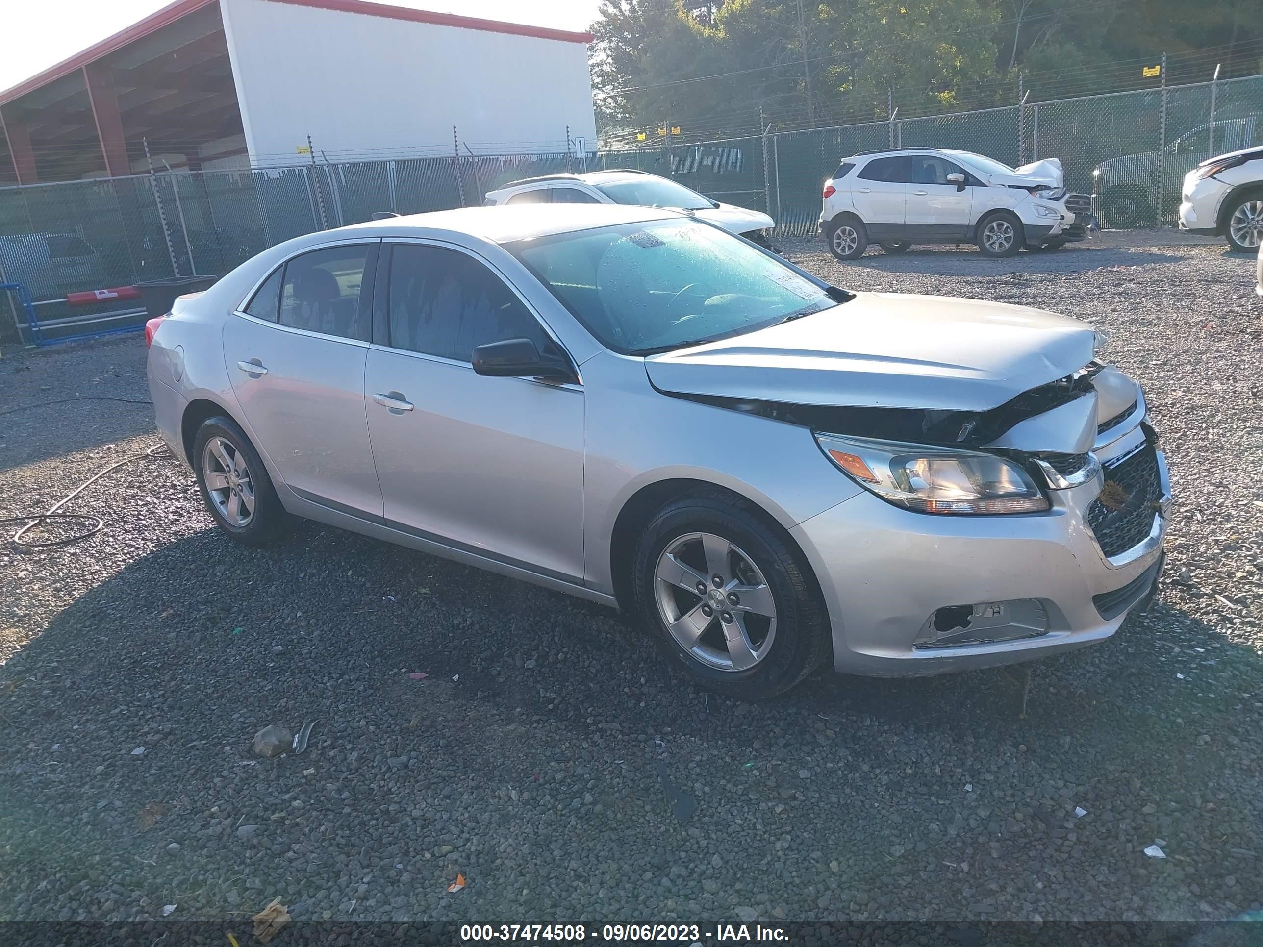 CHEVROLET MALIBU 2015 1g11b5sl2ff140665