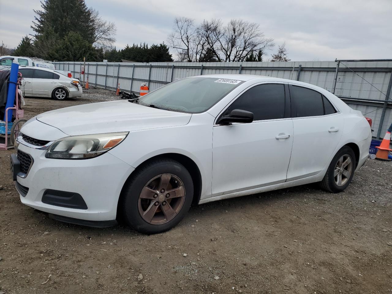 CHEVROLET MALIBU 2015 1g11b5sl5ff119020