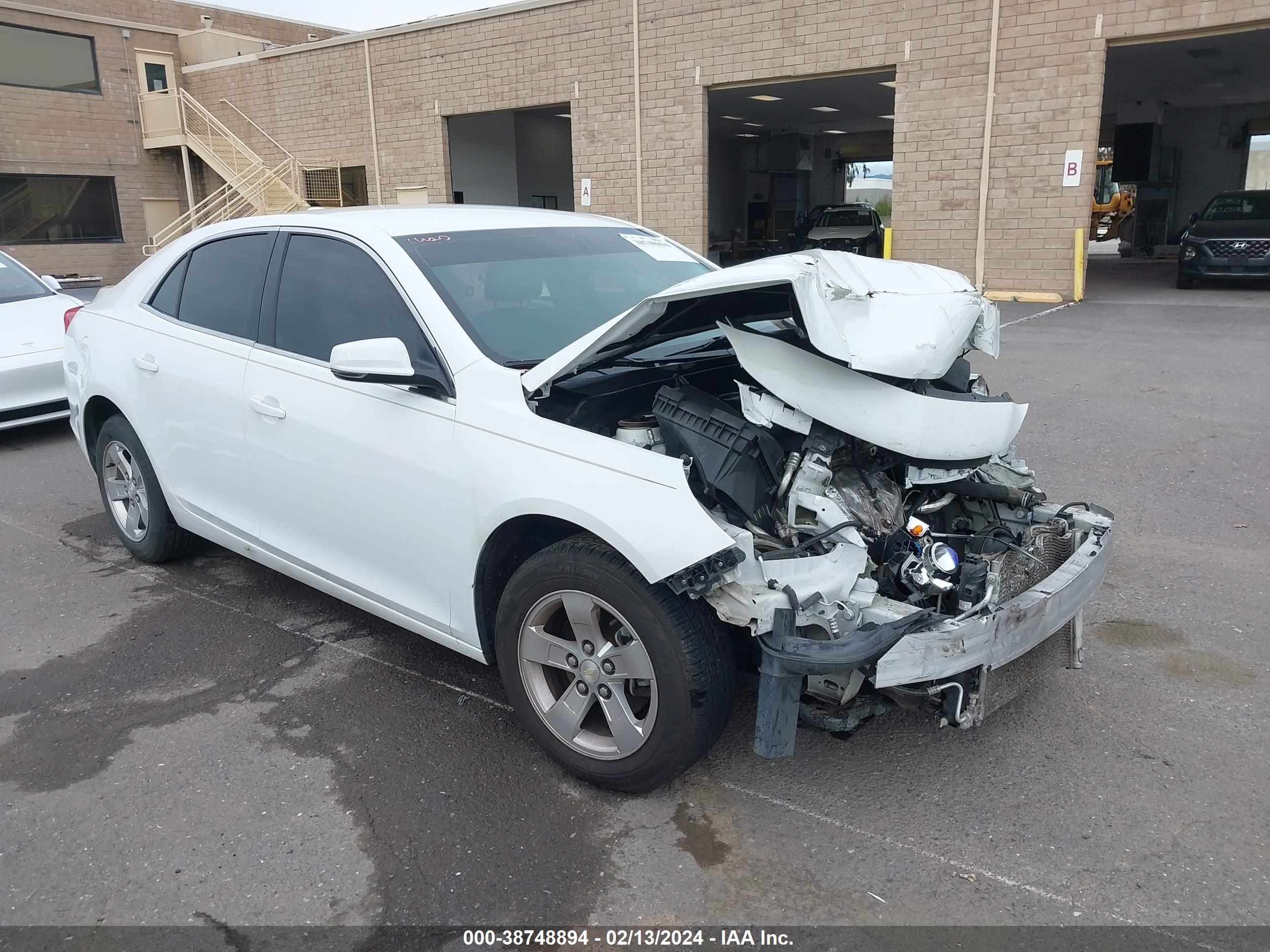 CHEVROLET NULL 2016 1g11c5sa0gf152309