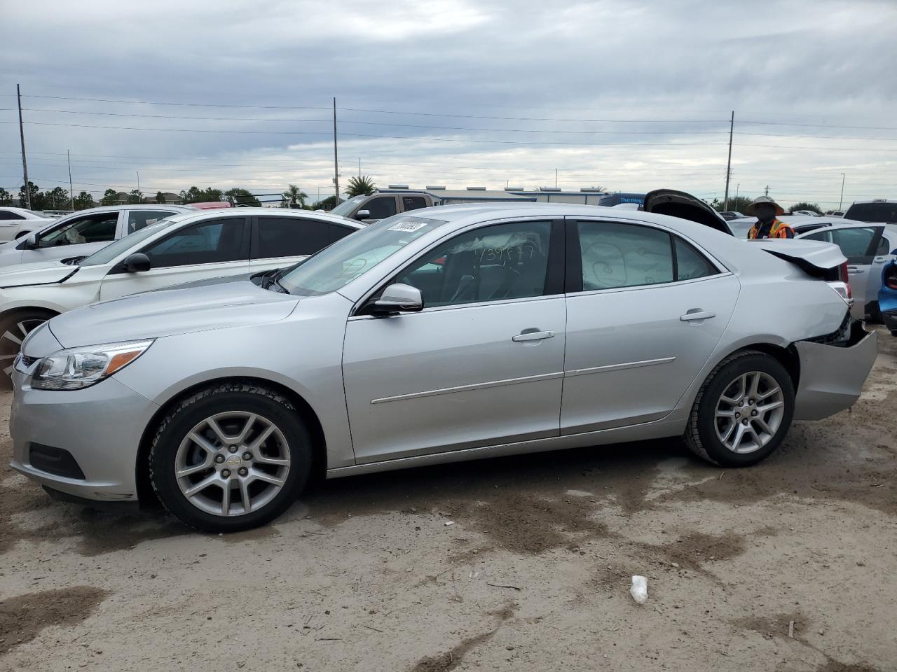 CHEVROLET MALIBU 2016 1g11c5sa7gf166305