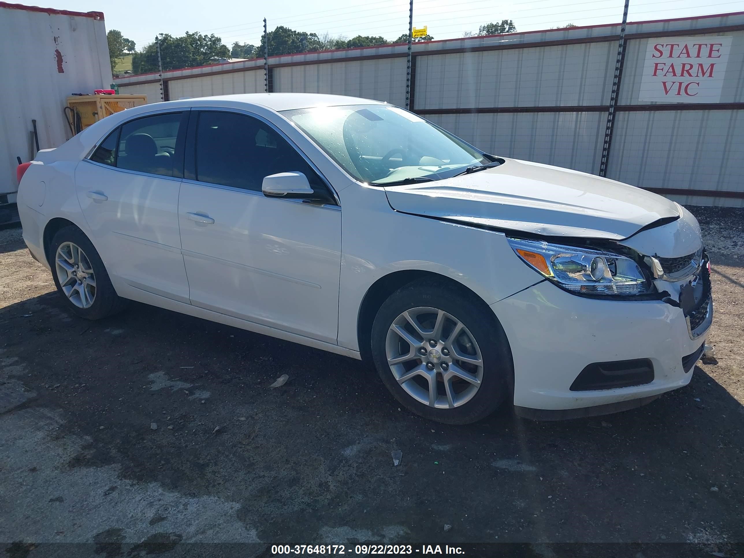 CHEVROLET MALIBU 2015 1g11c5sl0ff118645