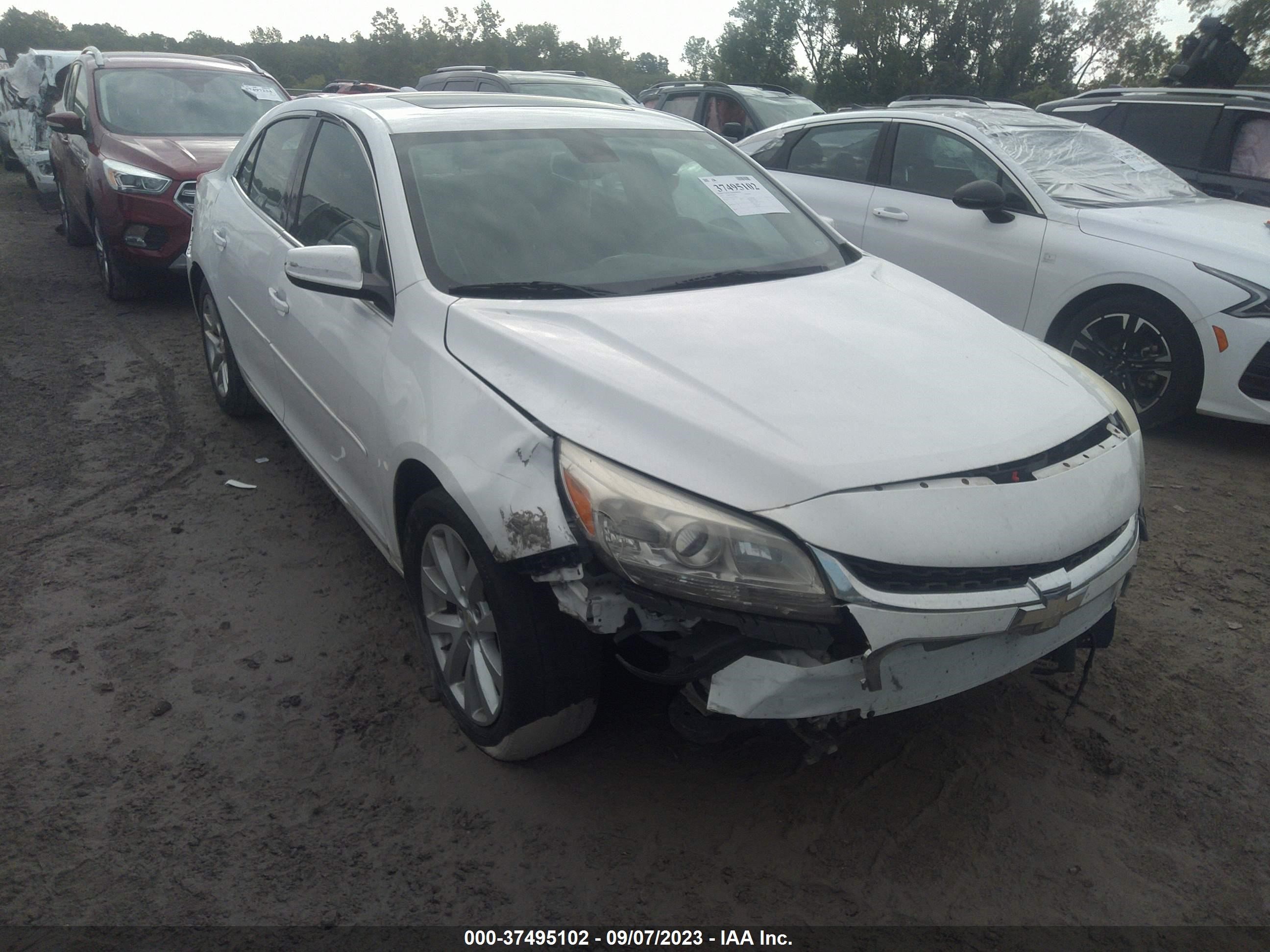 CHEVROLET MALIBU 2015 1g11c5sl2ff102284