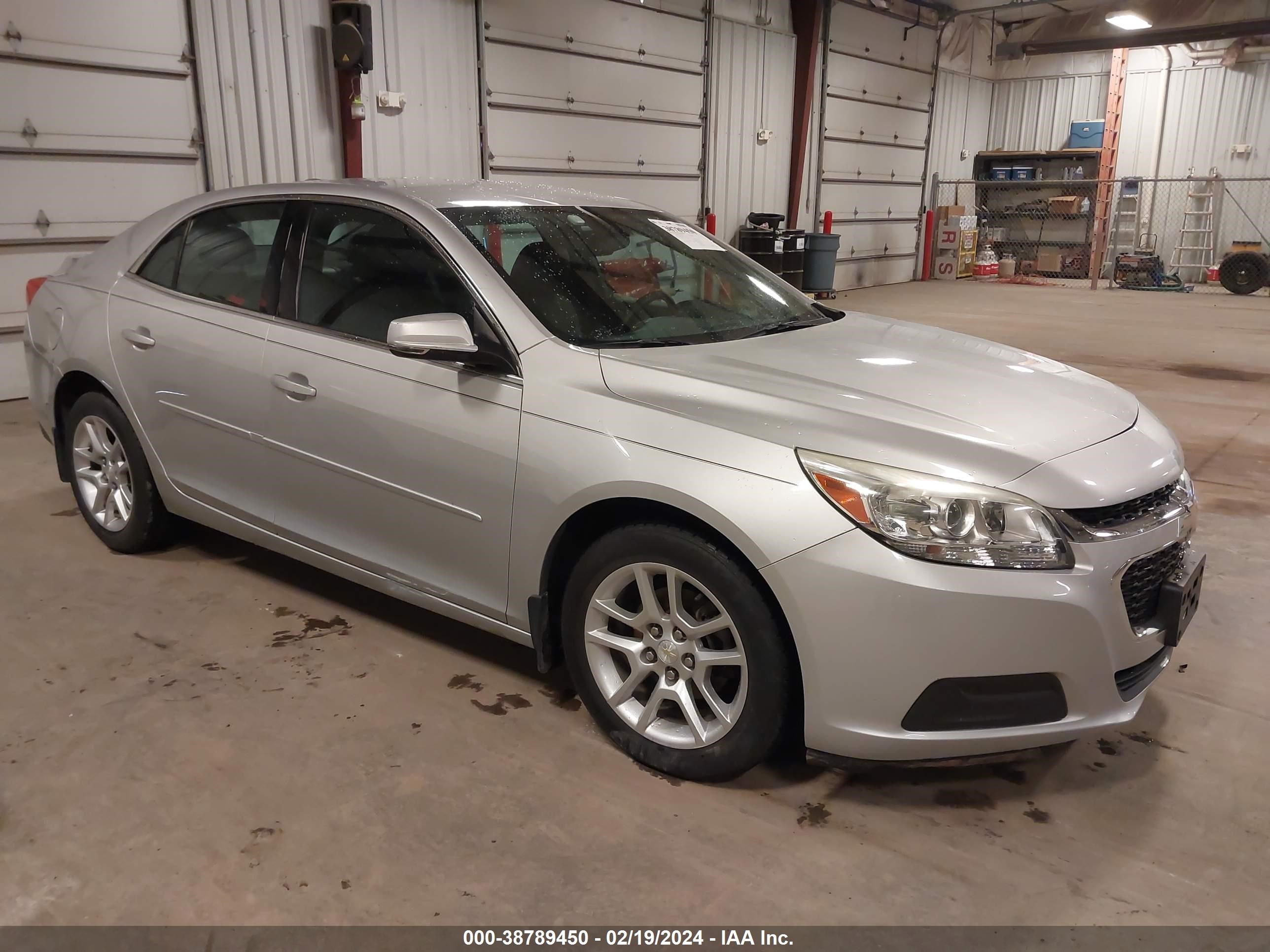 CHEVROLET MALIBU 2015 1g11c5sl2ff140629