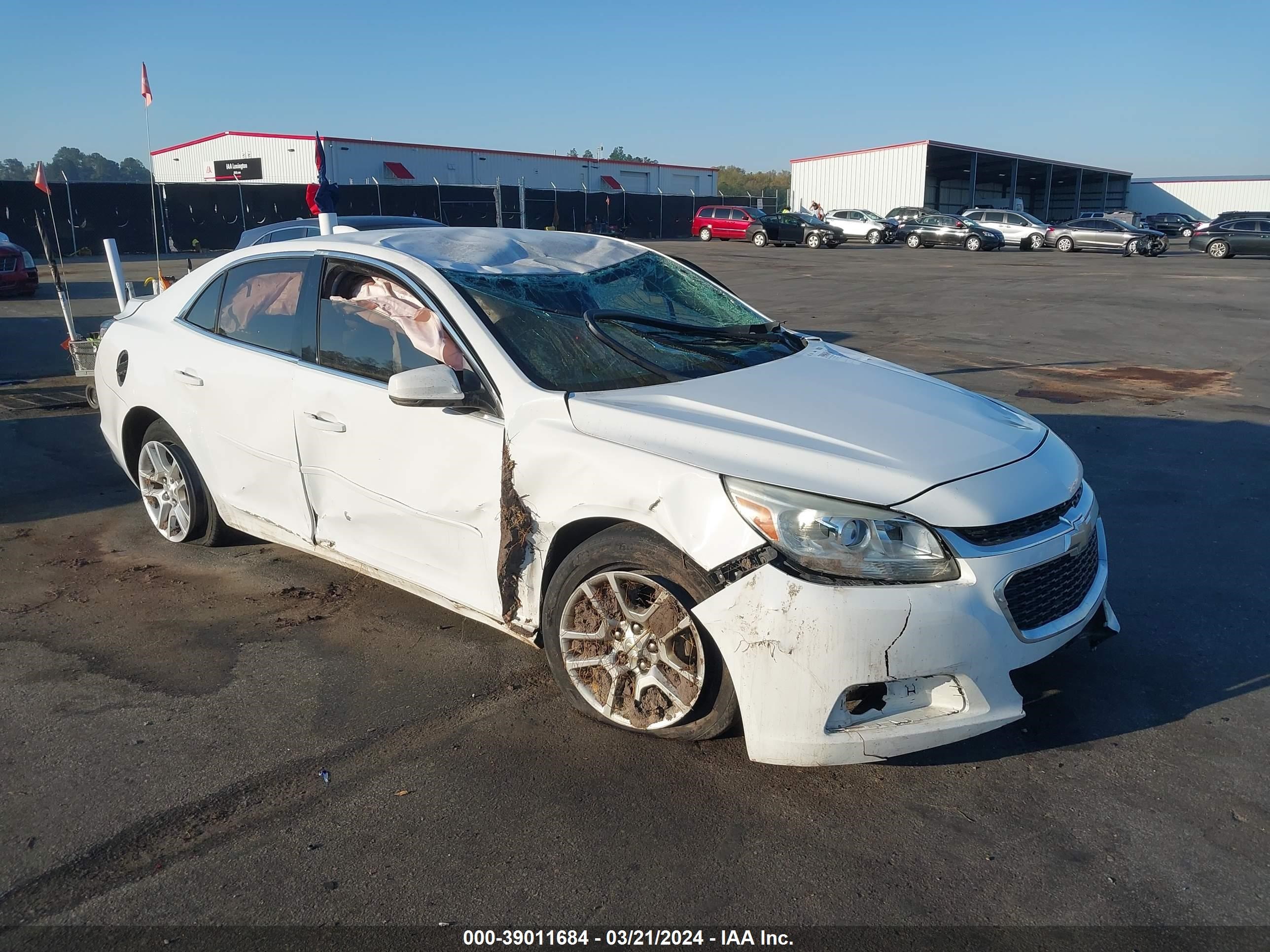 CHEVROLET MALIBU 2015 1g11c5sl2ff237720