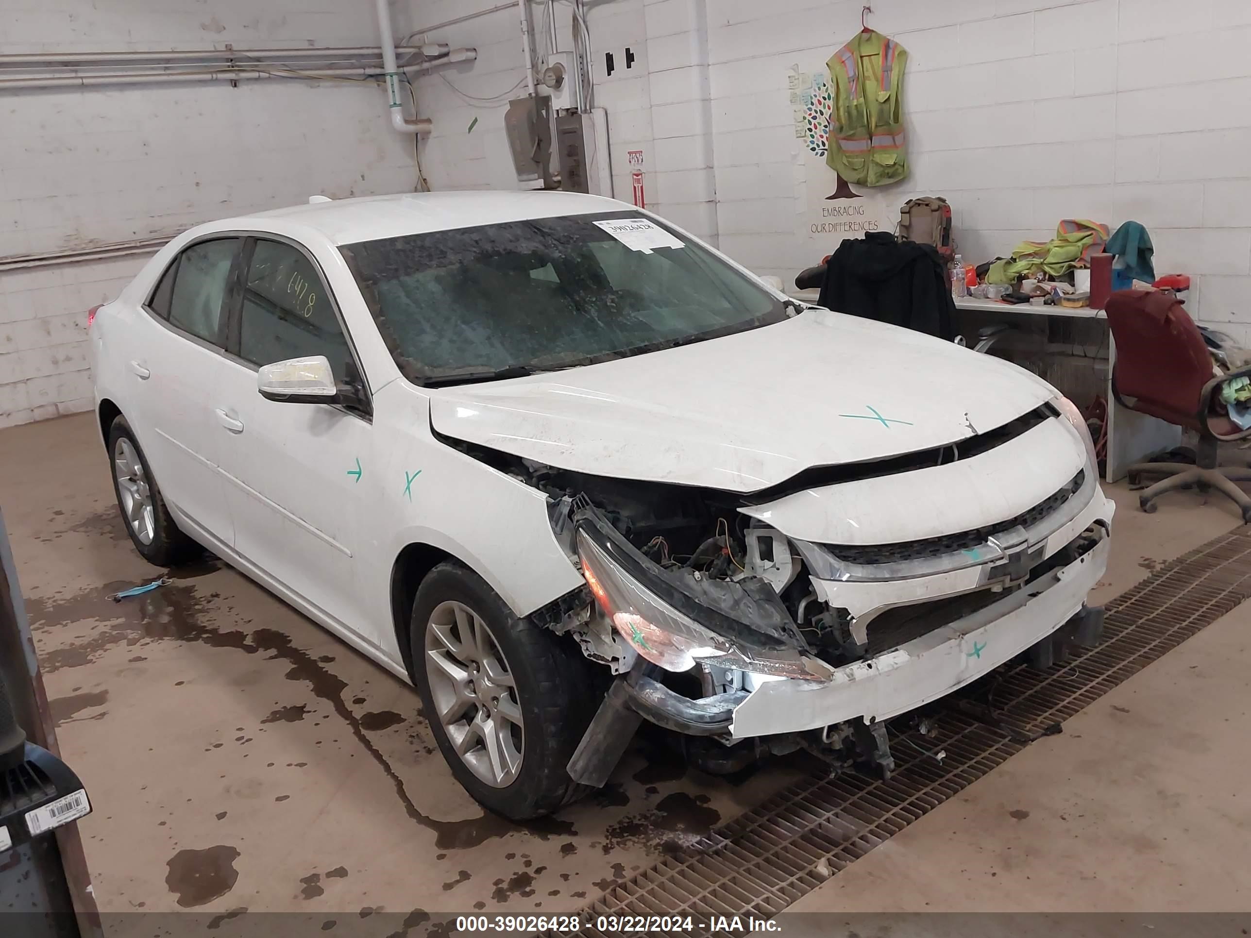 CHEVROLET MALIBU 2015 1g11c5sl4ff351203