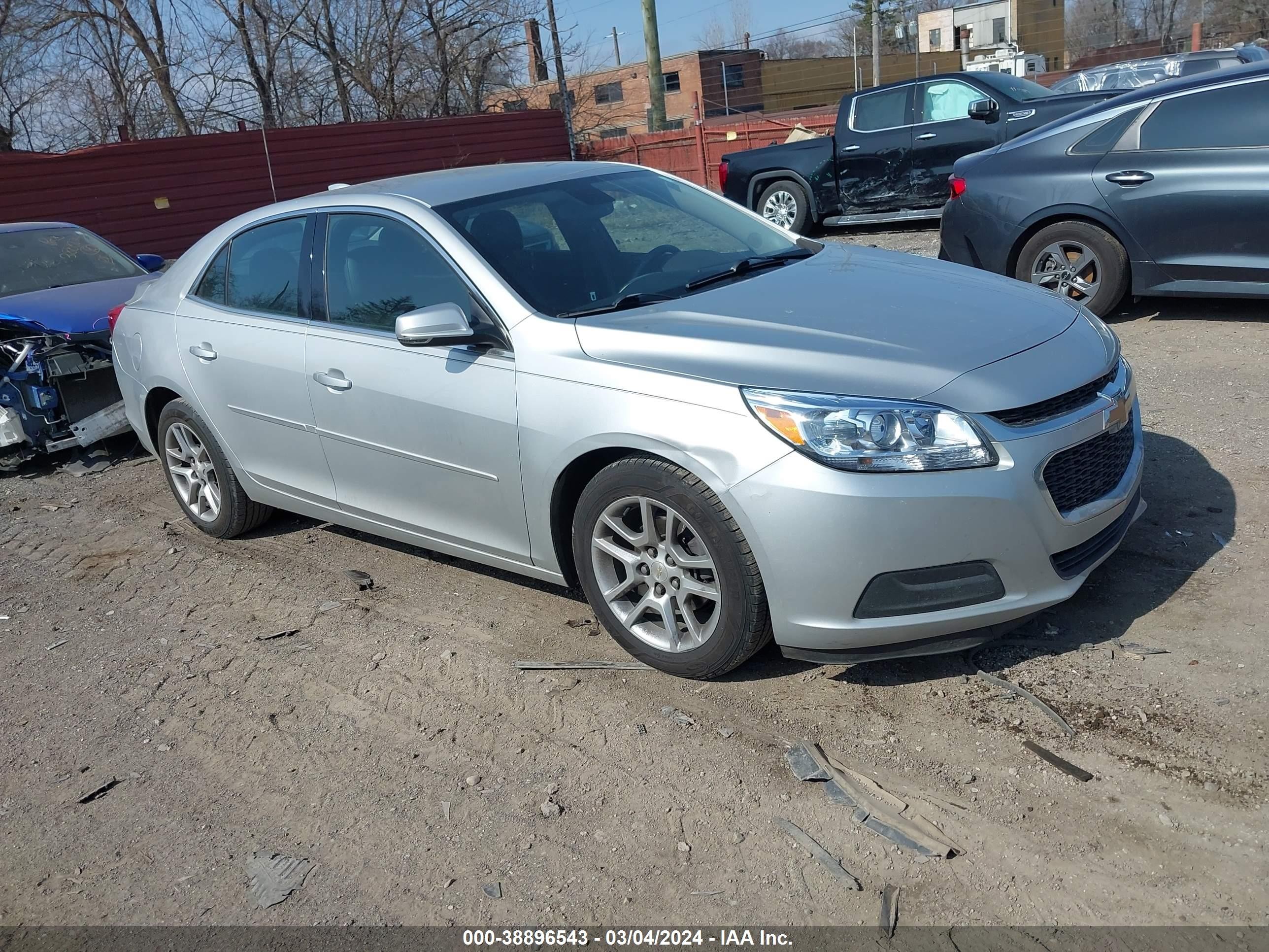 CHEVROLET MALIBU 2015 1g11c5sl5ff202217