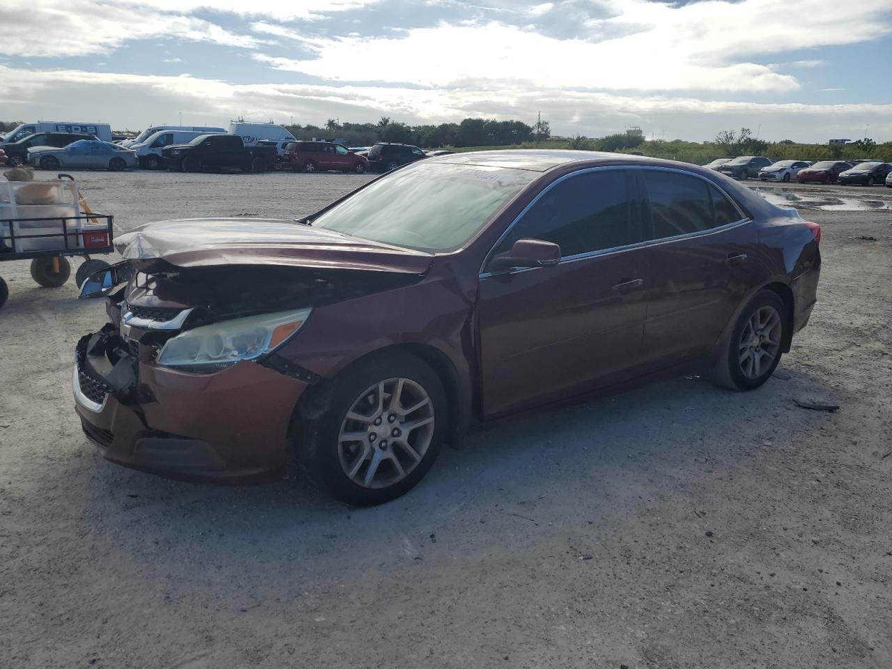 CHEVROLET MALIBU 2015 1g11c5sl6ff216479