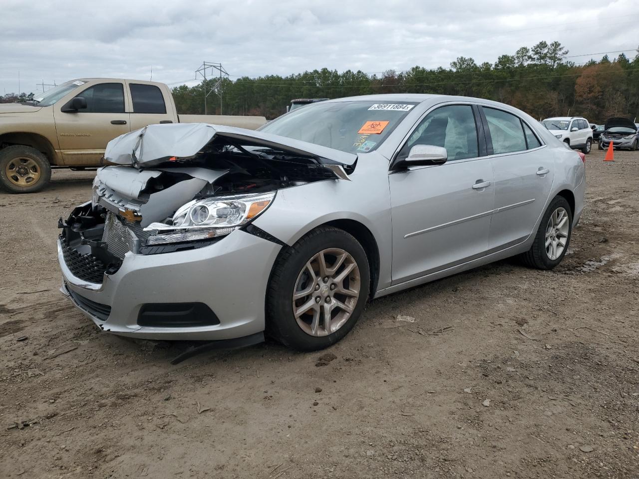 CHEVROLET MALIBU 2015 1g11c5sl6ff289013