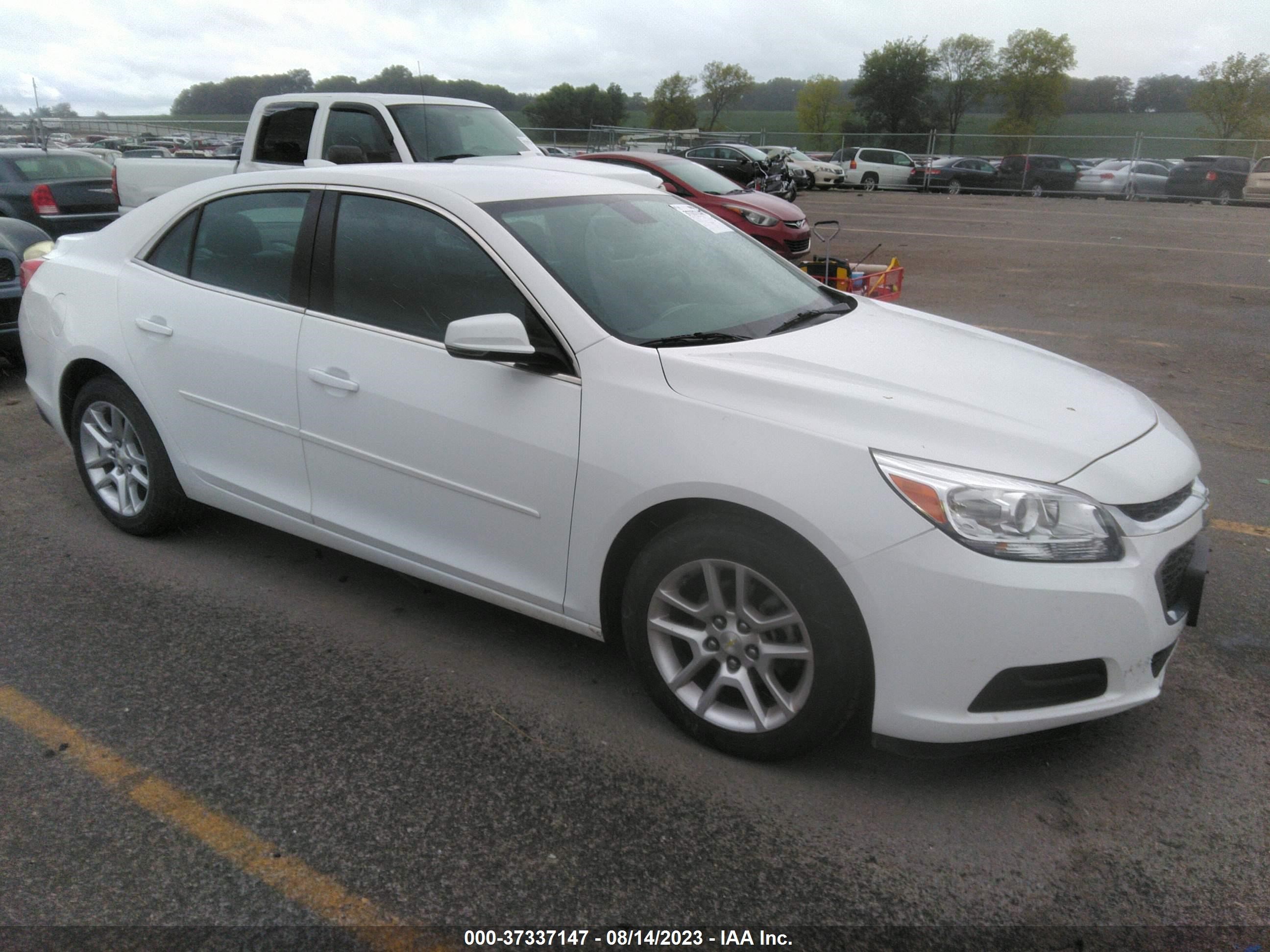 CHEVROLET MALIBU 2015 1g11c5sl7ff293944