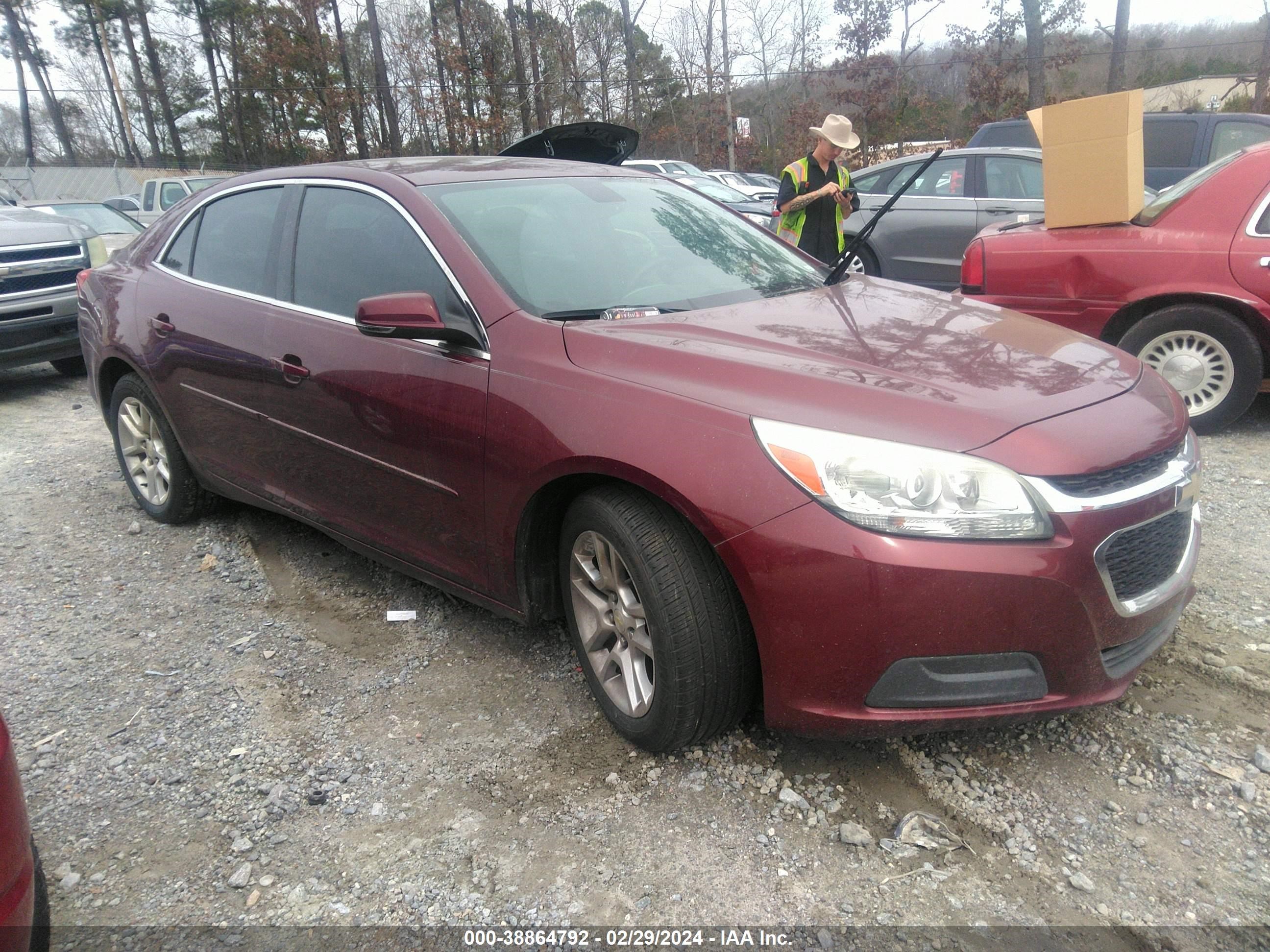 CHEVROLET MALIBU 2015 1g11c5sl7ff354628