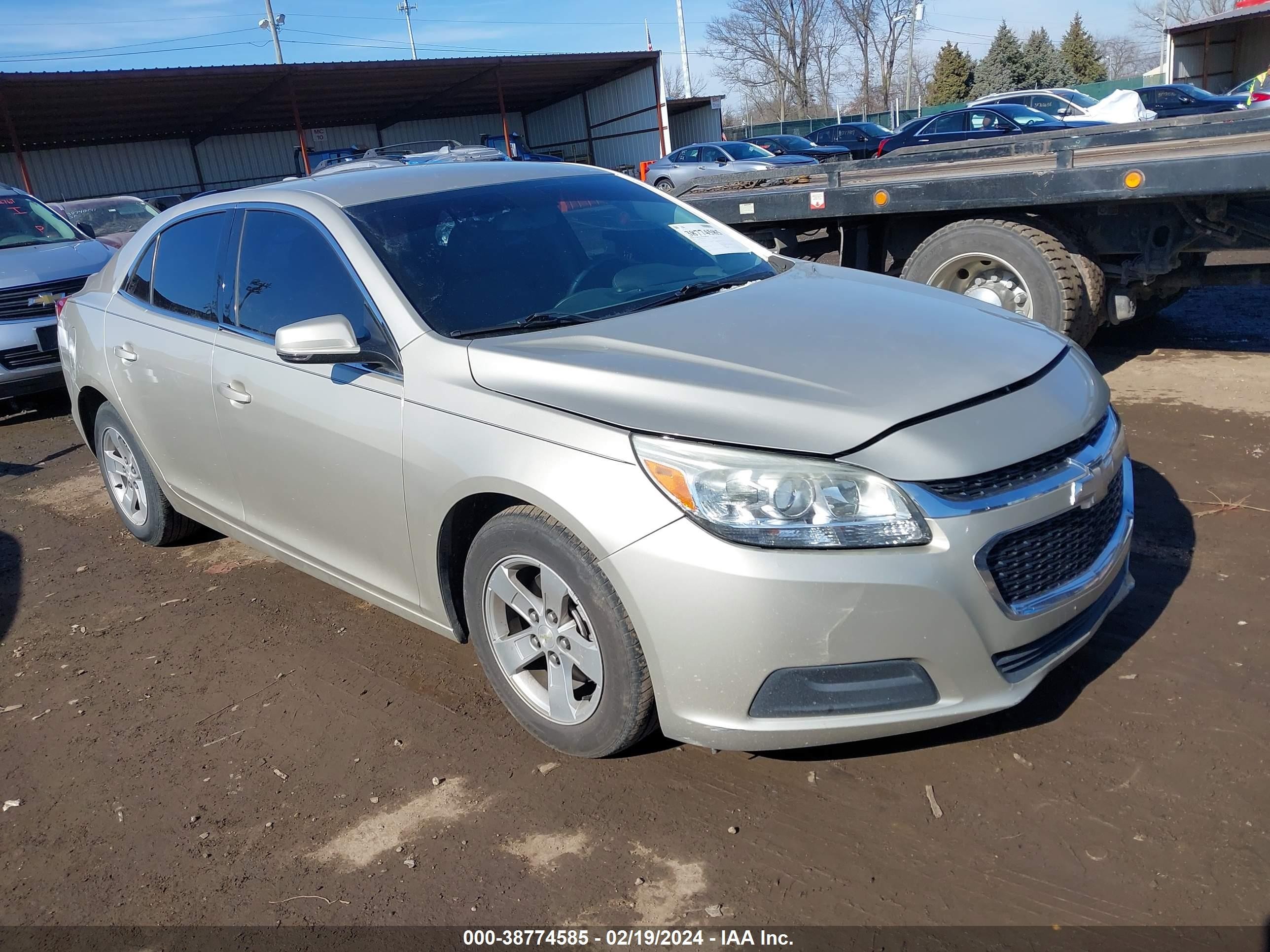 CHEVROLET MALIBU 2015 1g11c5sl8ff194355