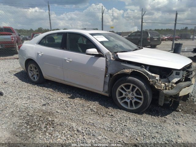 CHEVROLET MALIBU 2015 1g11c5sl8ff196395