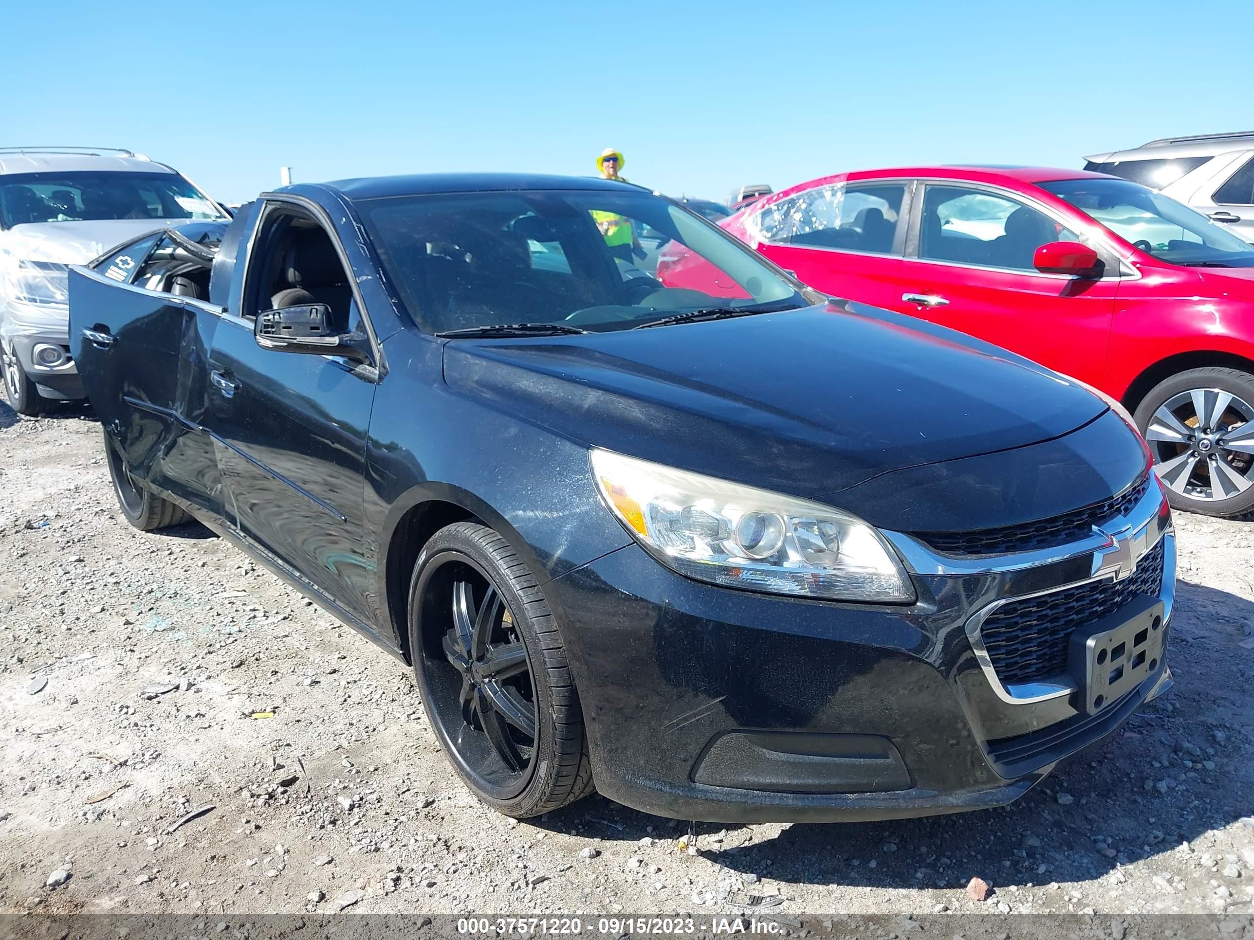 CHEVROLET MALIBU 2015 1g11c5slxfu124206