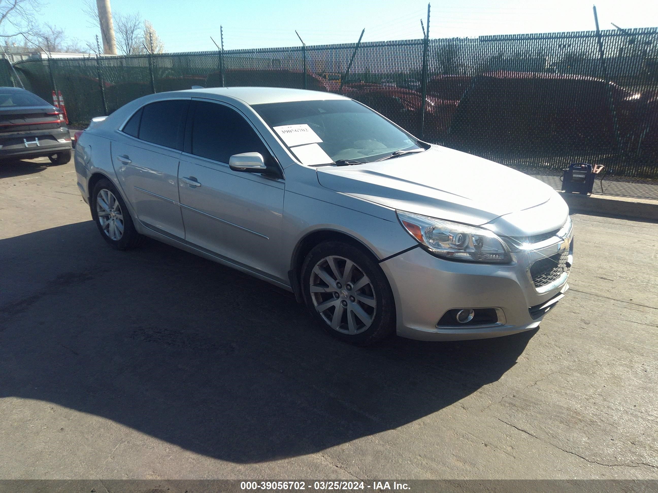 CHEVROLET MALIBU 2015 1g11d5sl2ff352086