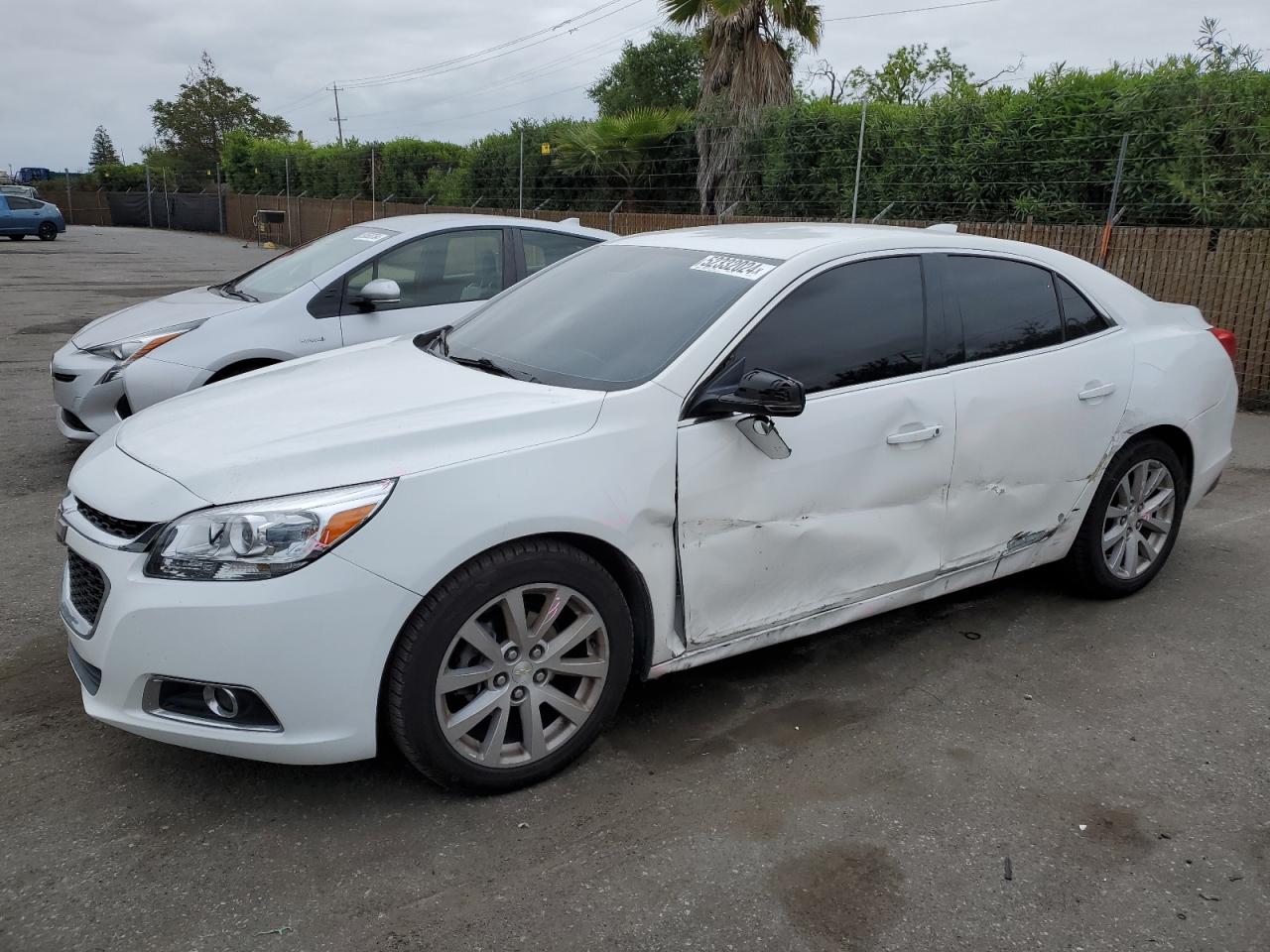 CHEVROLET MALIBU 2015 1g11d5sl5ff159740