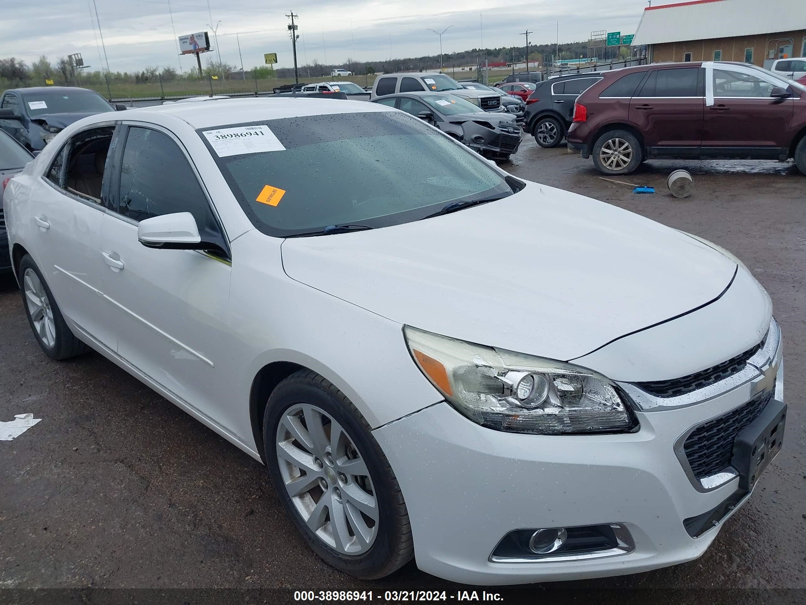 CHEVROLET MALIBU 2015 1g11d5sl8ff136078