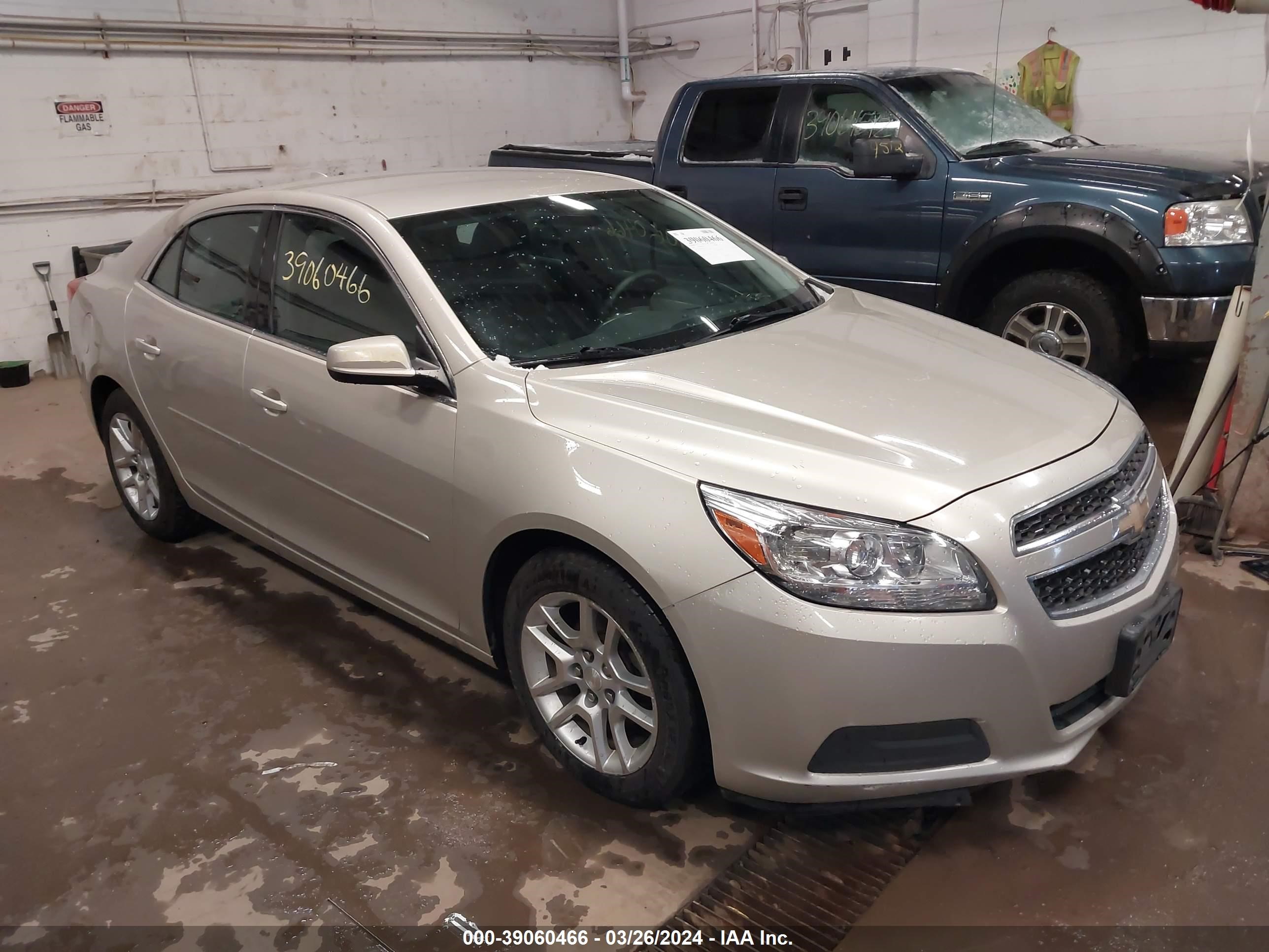 CHEVROLET MALIBU 2013 1g11d5sr1df168579