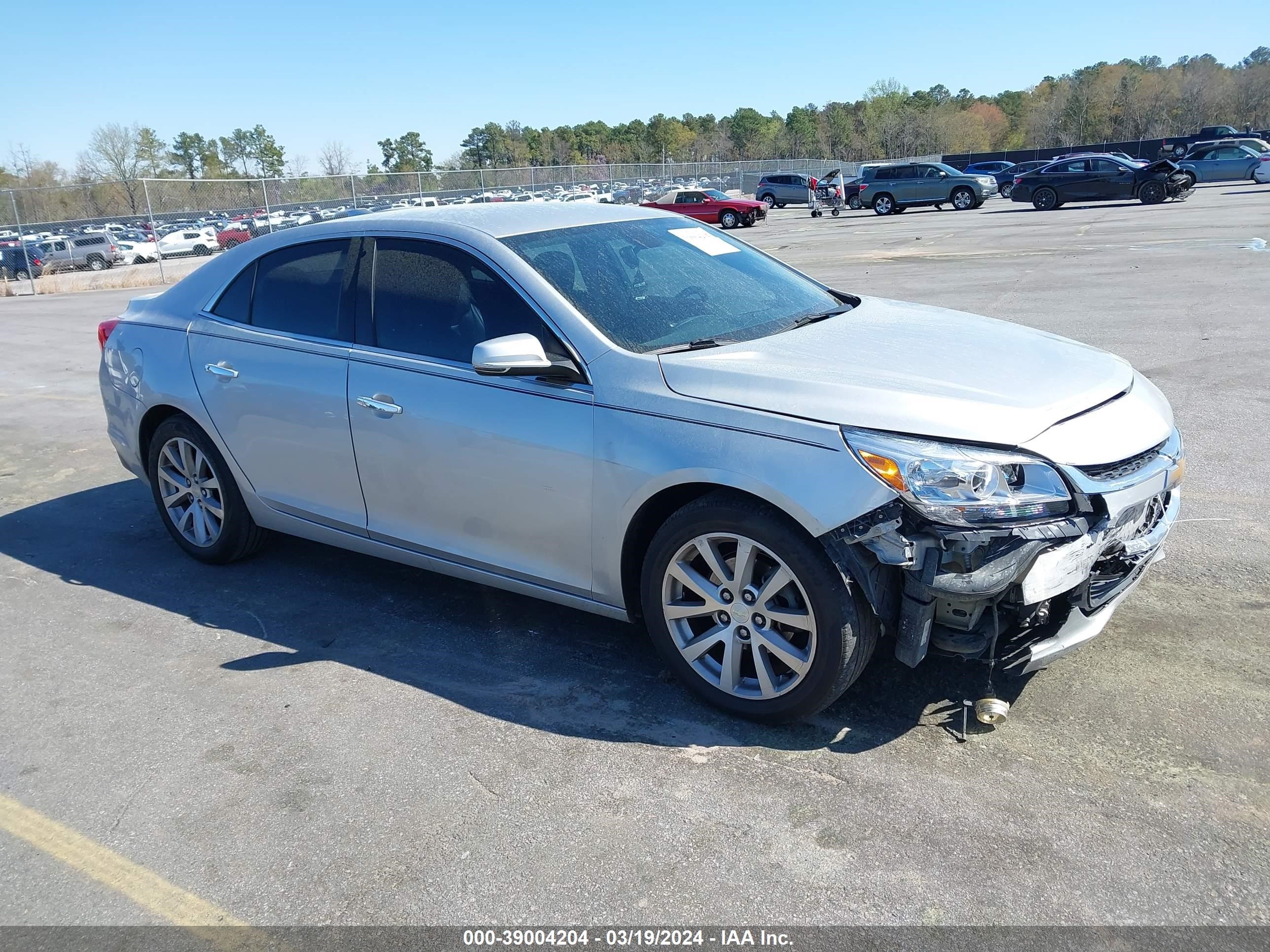 CHEVROLET MALIBU 2015 1g11f5s17ff171723