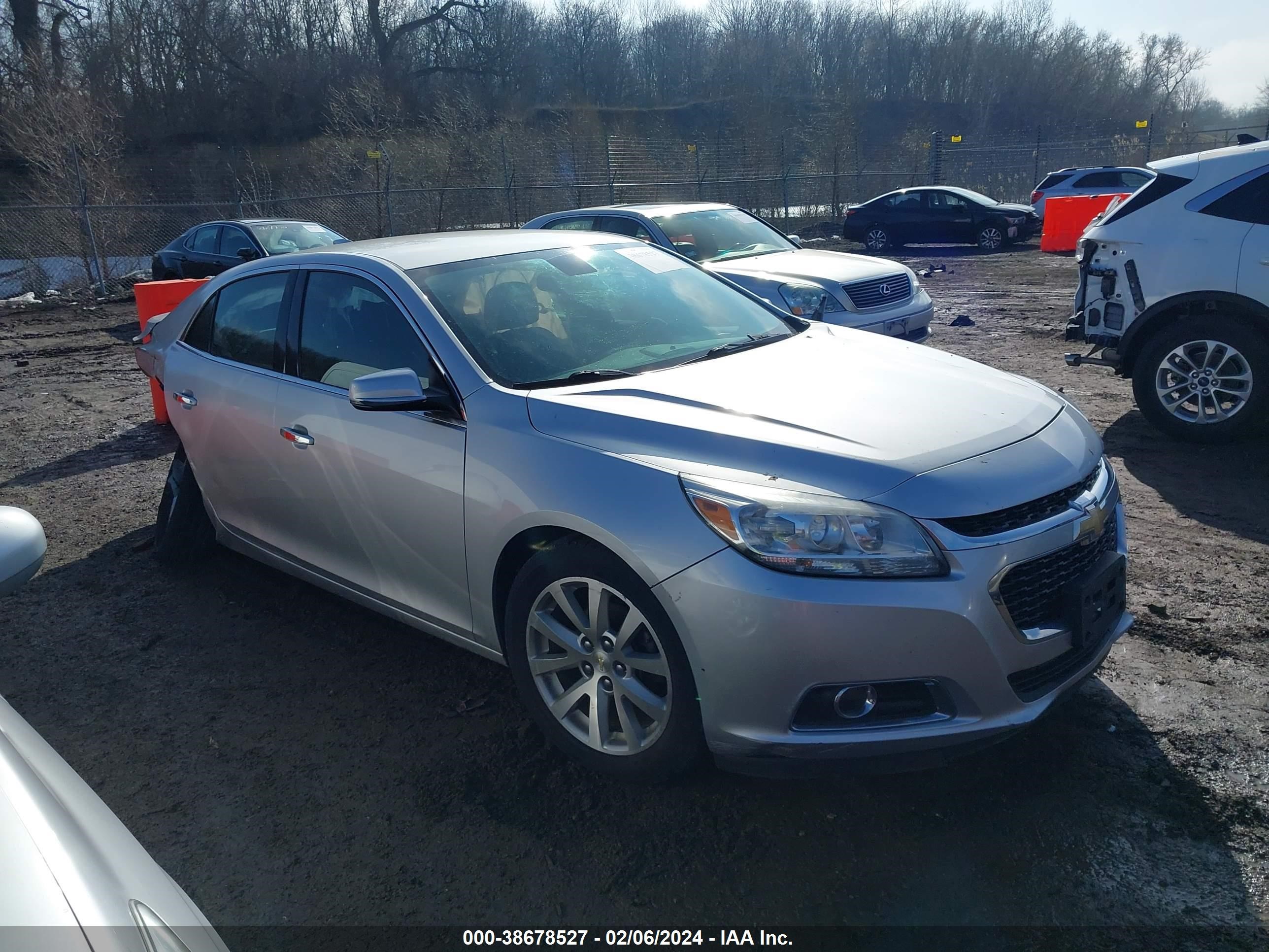 CHEVROLET MALIBU 2015 1g11f5sl4fu102676