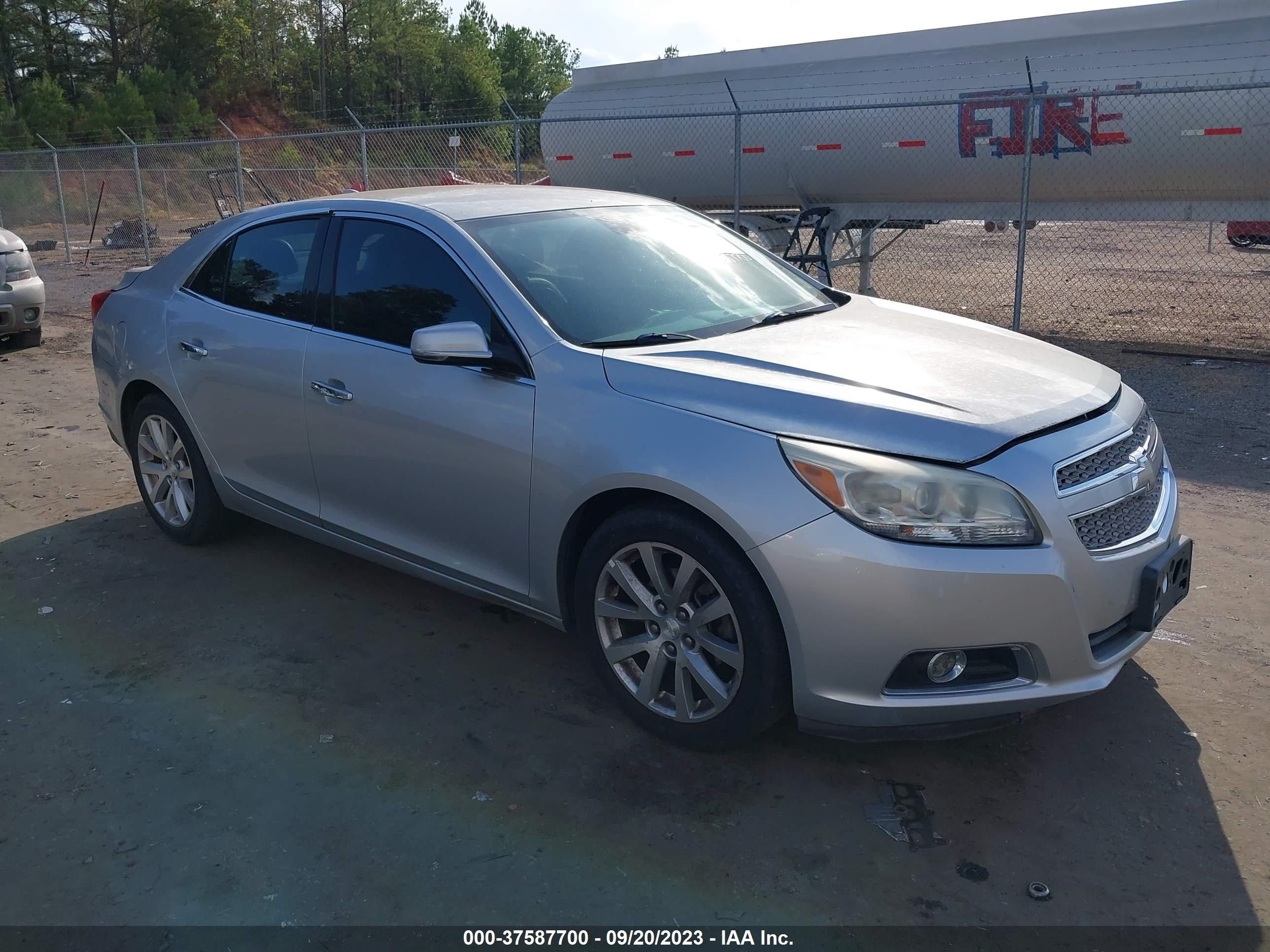 CHEVROLET MALIBU 2013 1g11h5sa7df240903