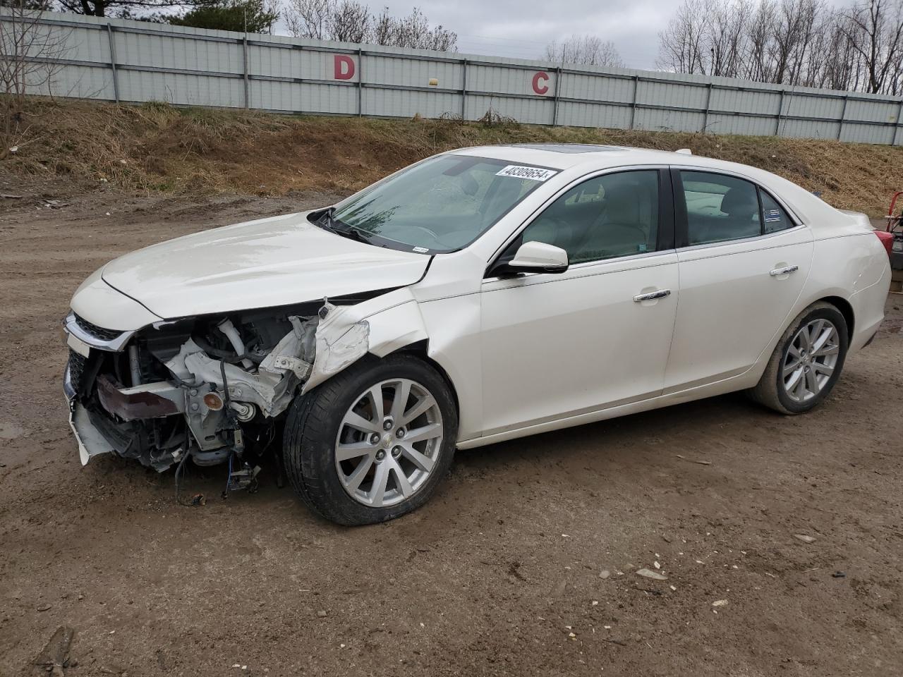 CHEVROLET MALIBU 2014 1g11h5sl0eu109780