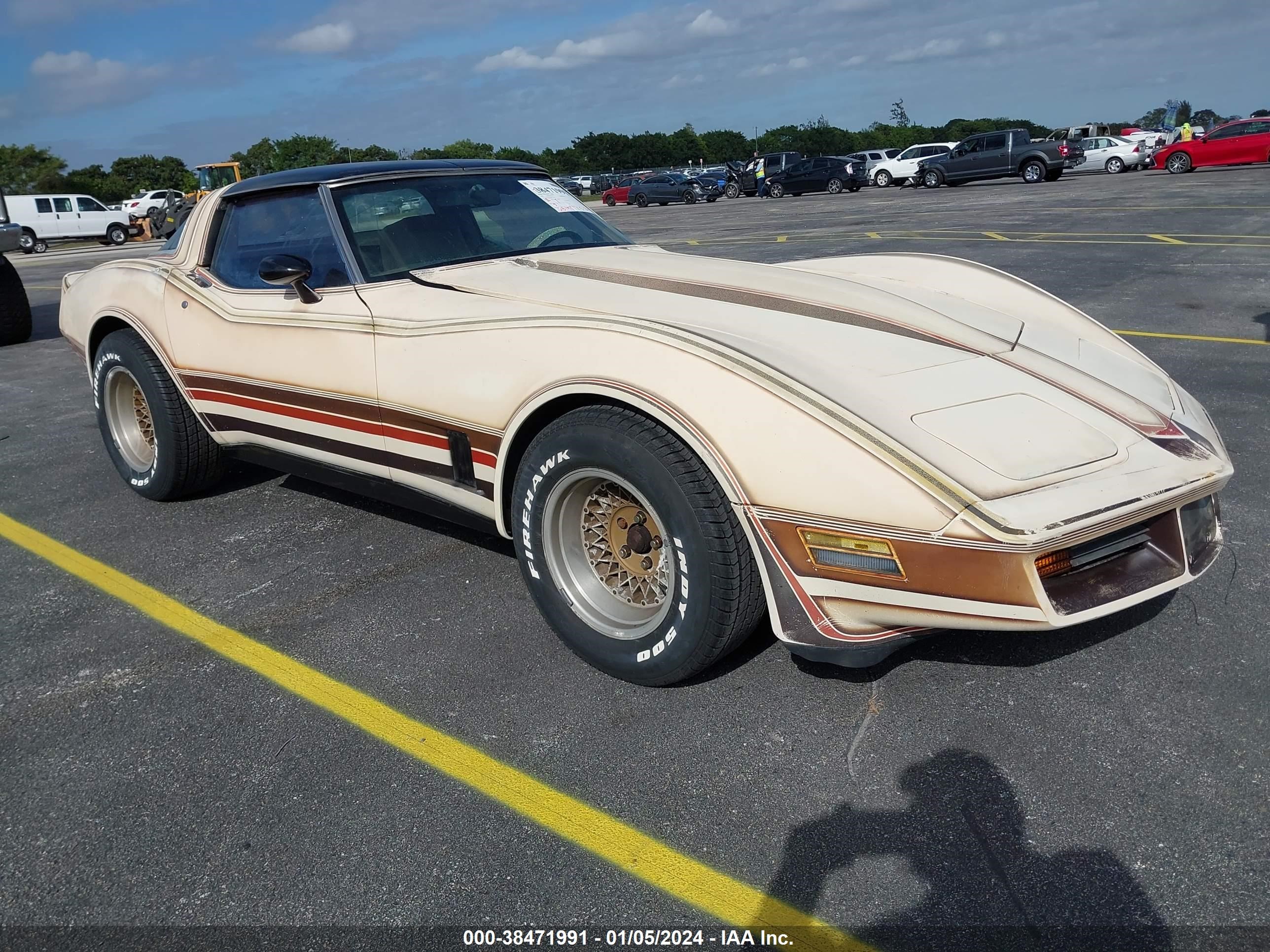 CHEVROLET CORVETTE 1981 1g1ay8766bs414020