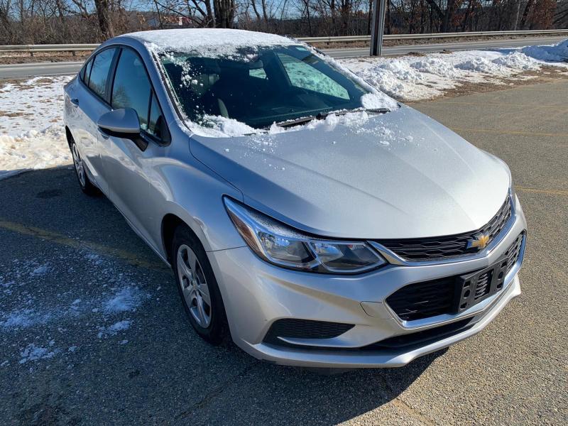 CHEVROLET CRUZE LS 2018 1g1bc5sm0j7138331