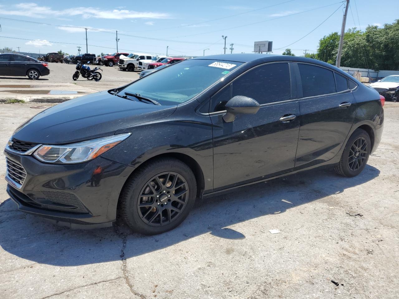 CHEVROLET CRUZE 2018 1g1bc5sm0j7220835