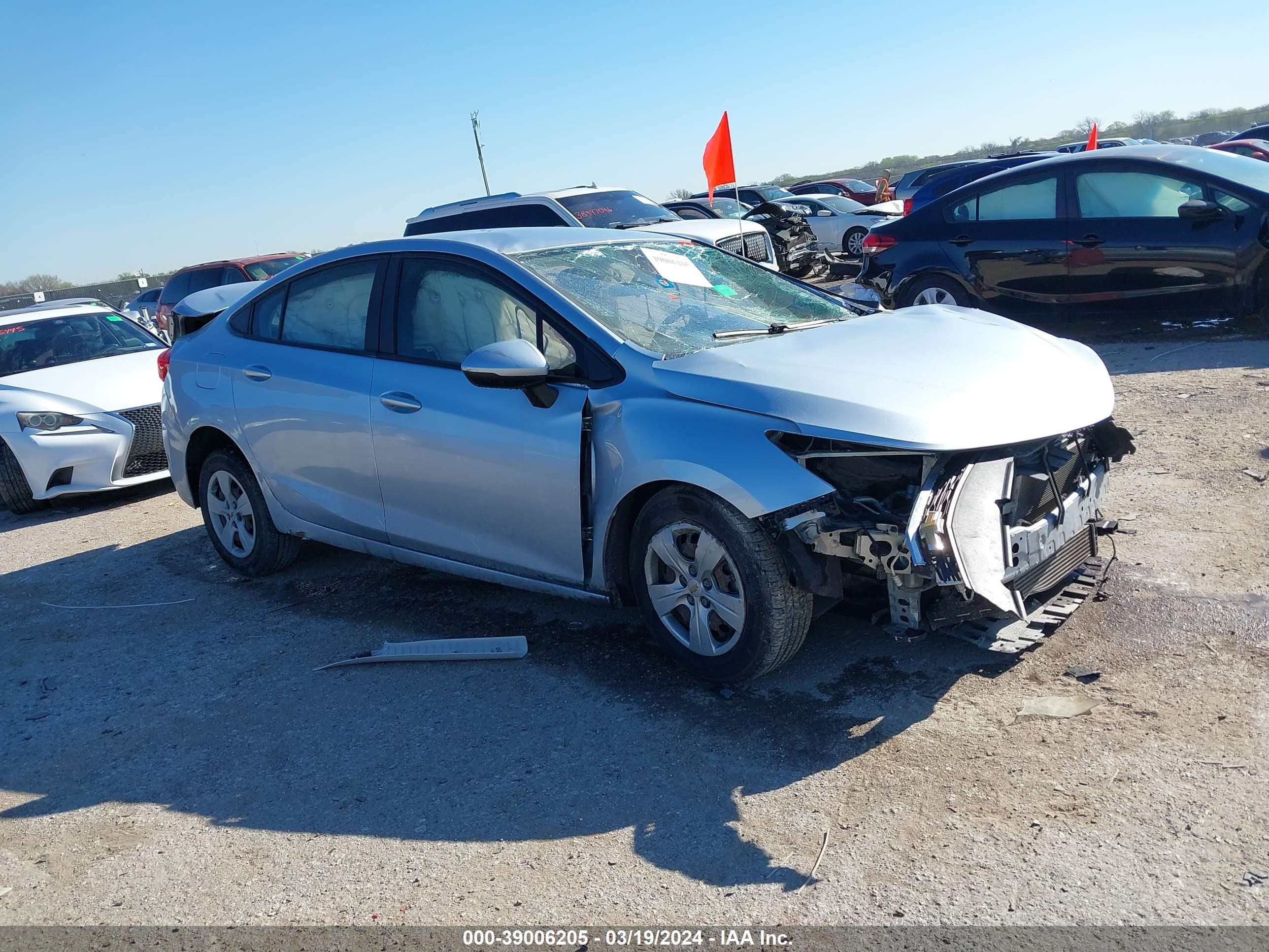 CHEVROLET CRUZE 2017 1g1bc5sm1h7234219