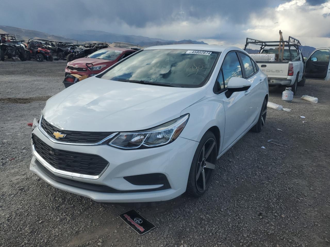 CHEVROLET CRUZE 2018 1g1bc5sm1j7111283