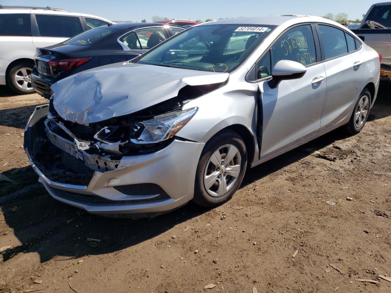 CHEVROLET CRUZE 2018 1g1bc5sm1j7130061