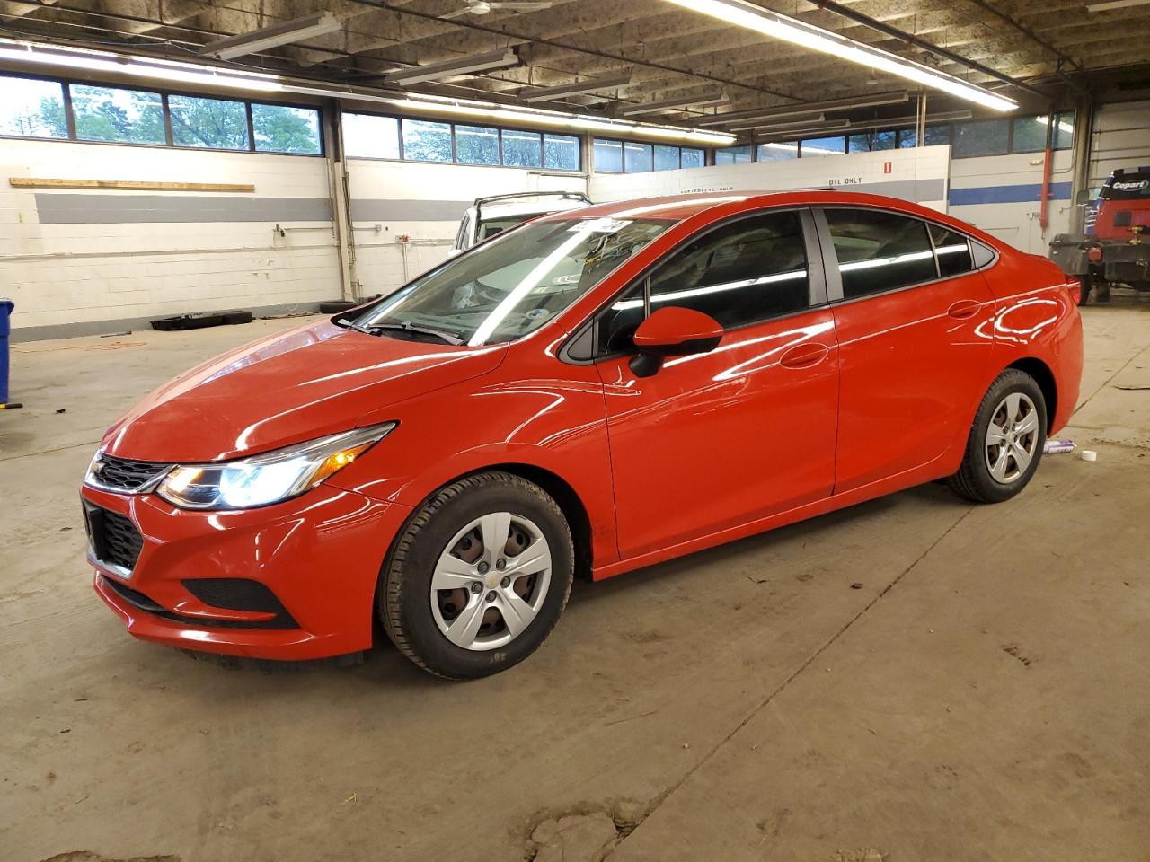 CHEVROLET CRUZE 2018 1g1bc5sm1j7214106