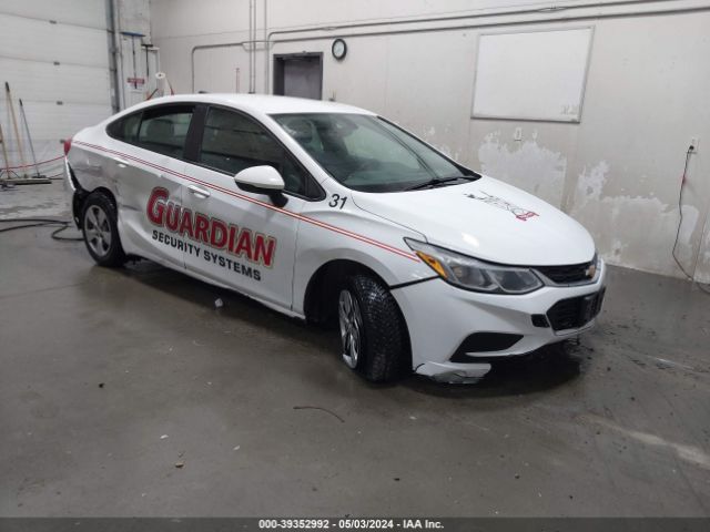 CHEVROLET CRUZE 2018 1g1bc5sm3j7185529