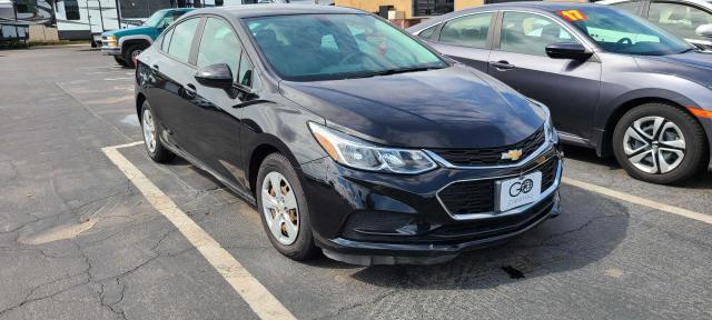 CHEVROLET CRUZE LS 2017 1g1bc5sm5h7167480